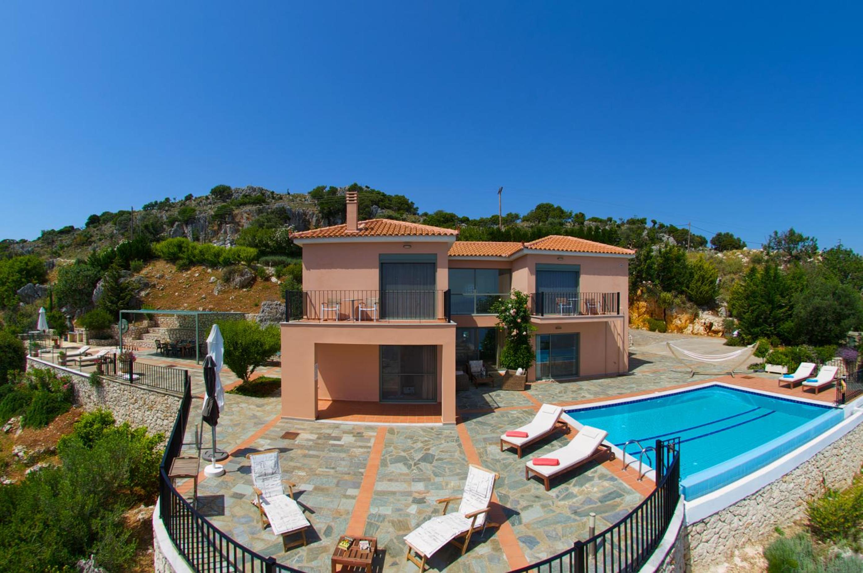 Villa with Sea View photo 3