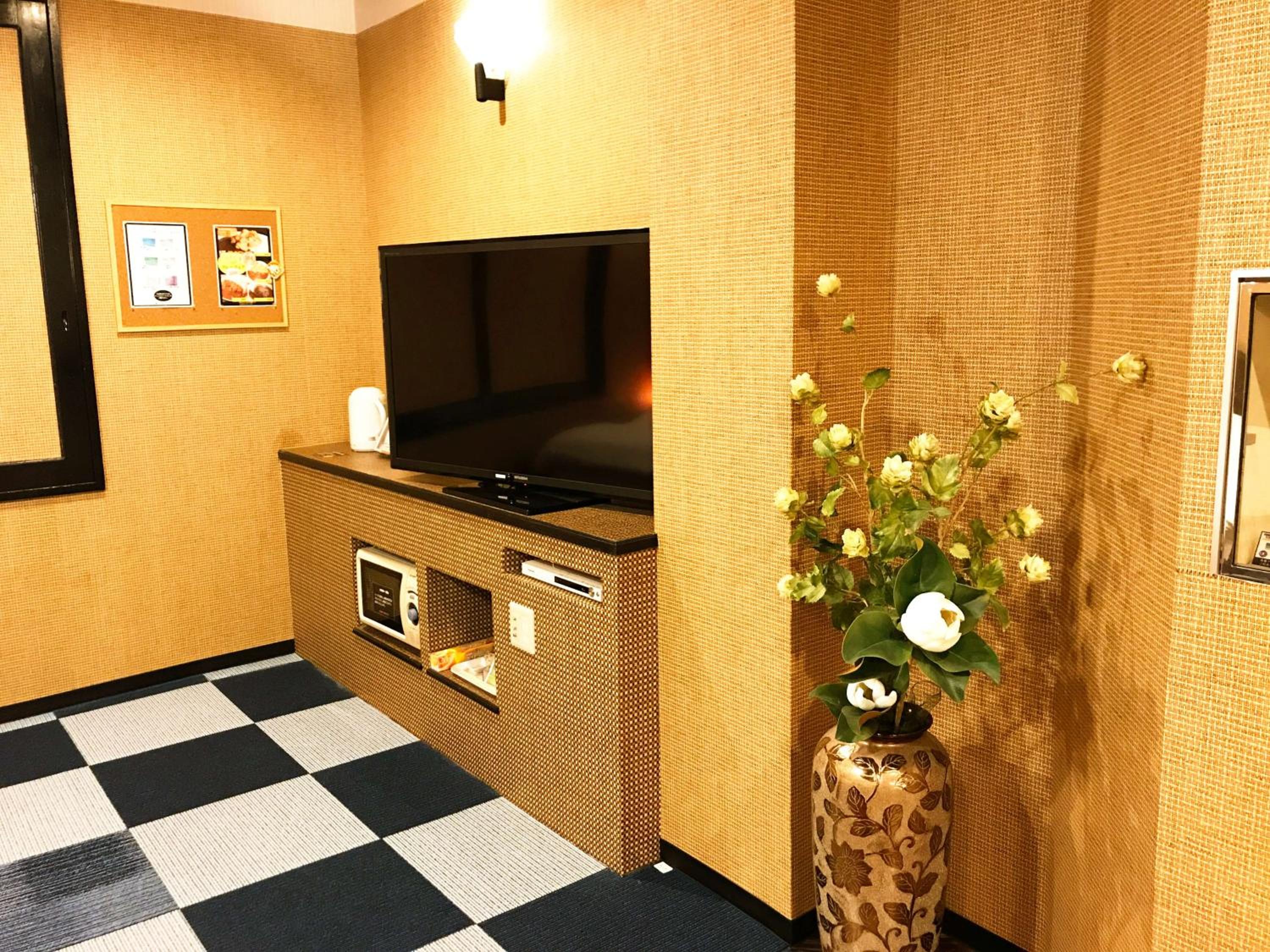 Double Room - Smoking photo 1