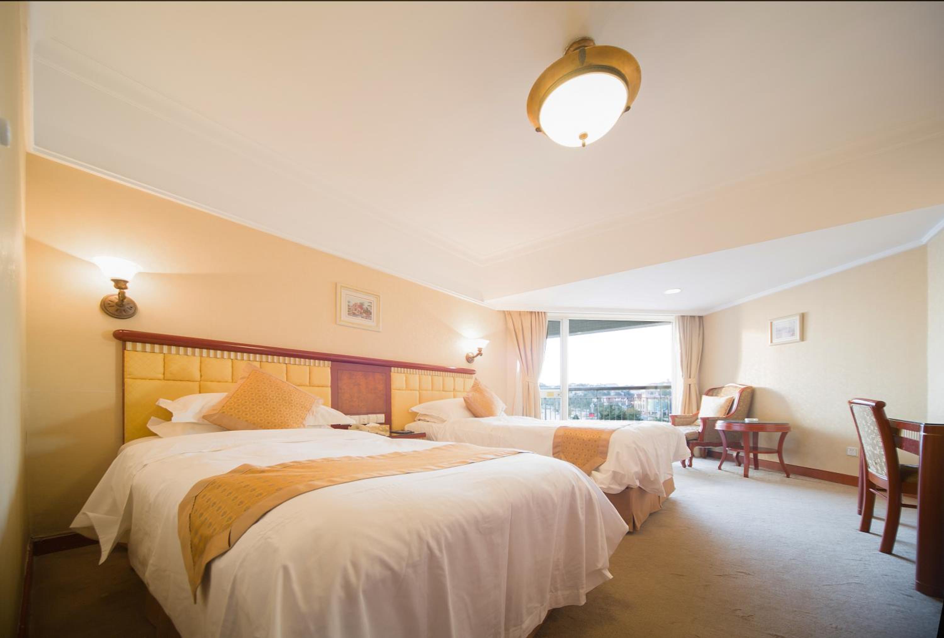 South Wing Twin Room with Sea View photo 2