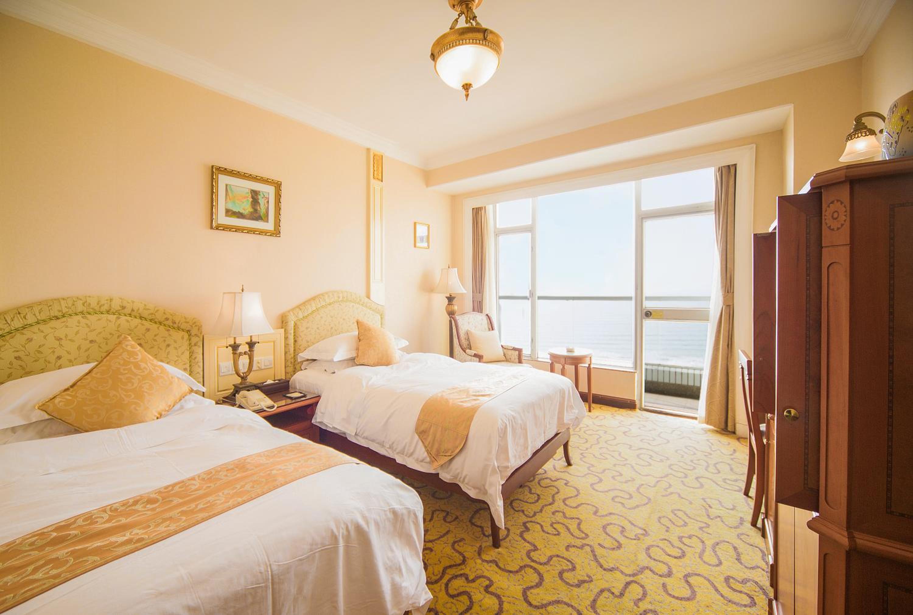 Executive Twin Room with Sea View photo 3