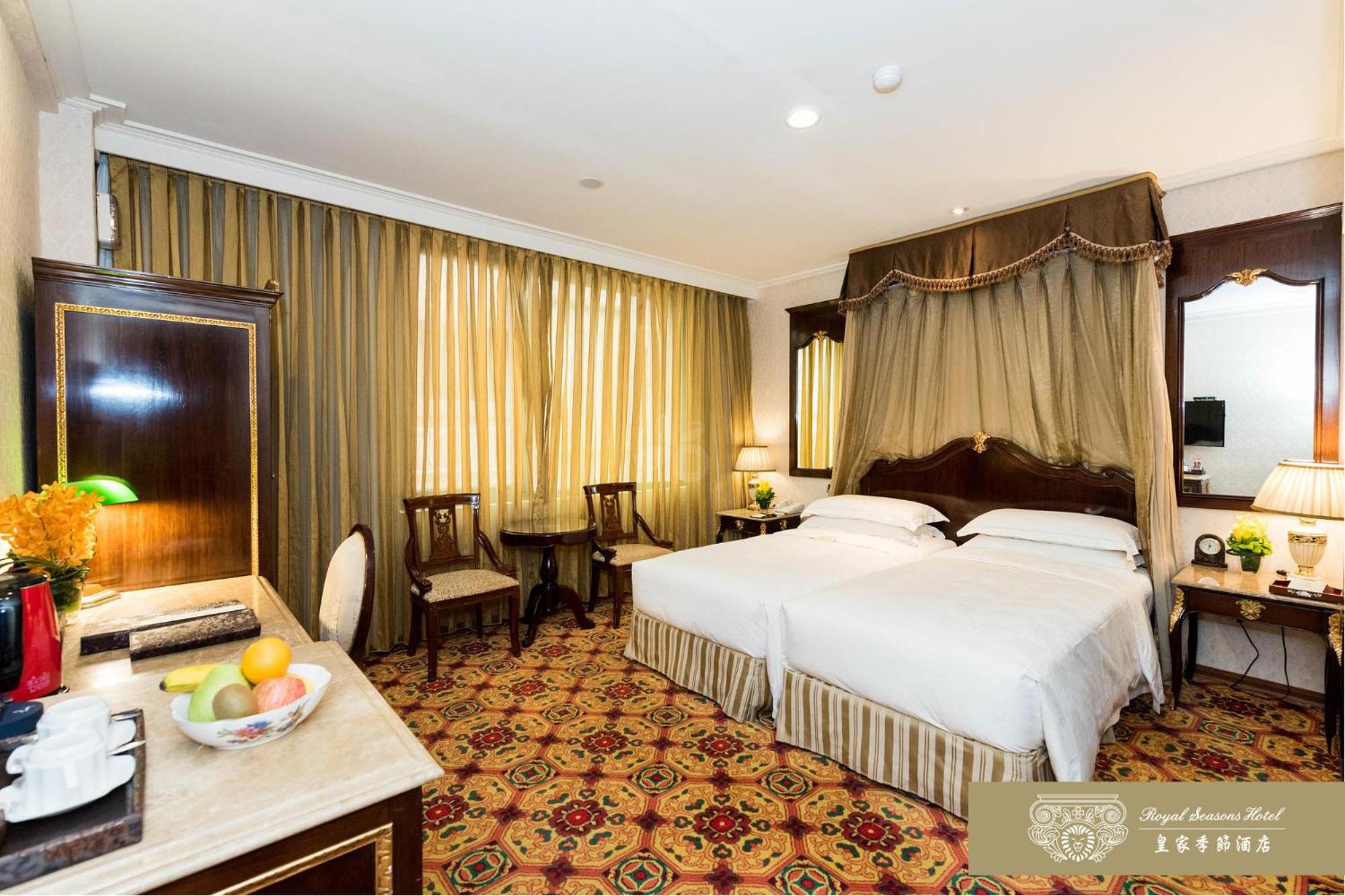 Deluxe Twin Room photo 1
