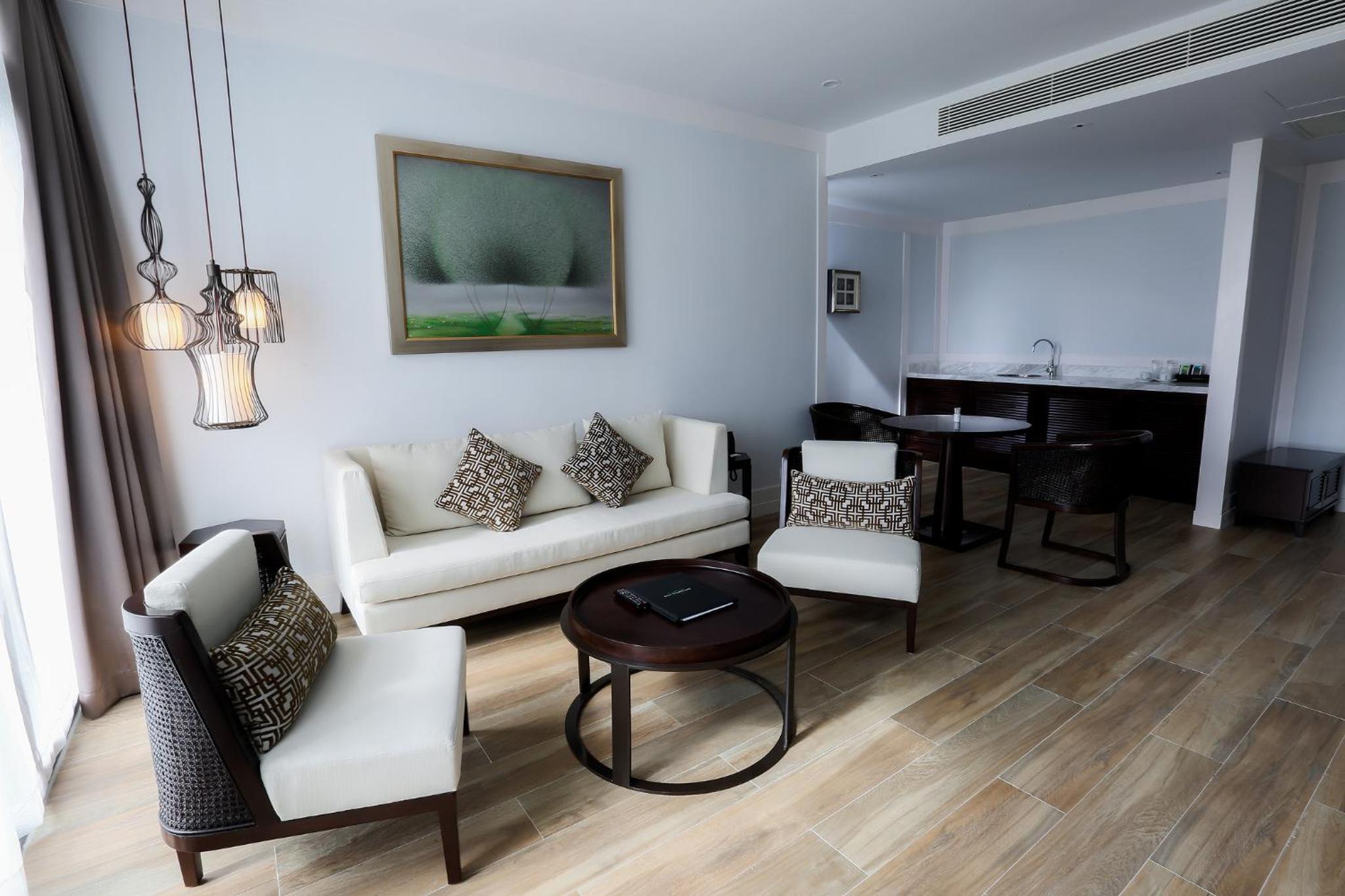 All Inclusive Monty Suite Double Package With Golf