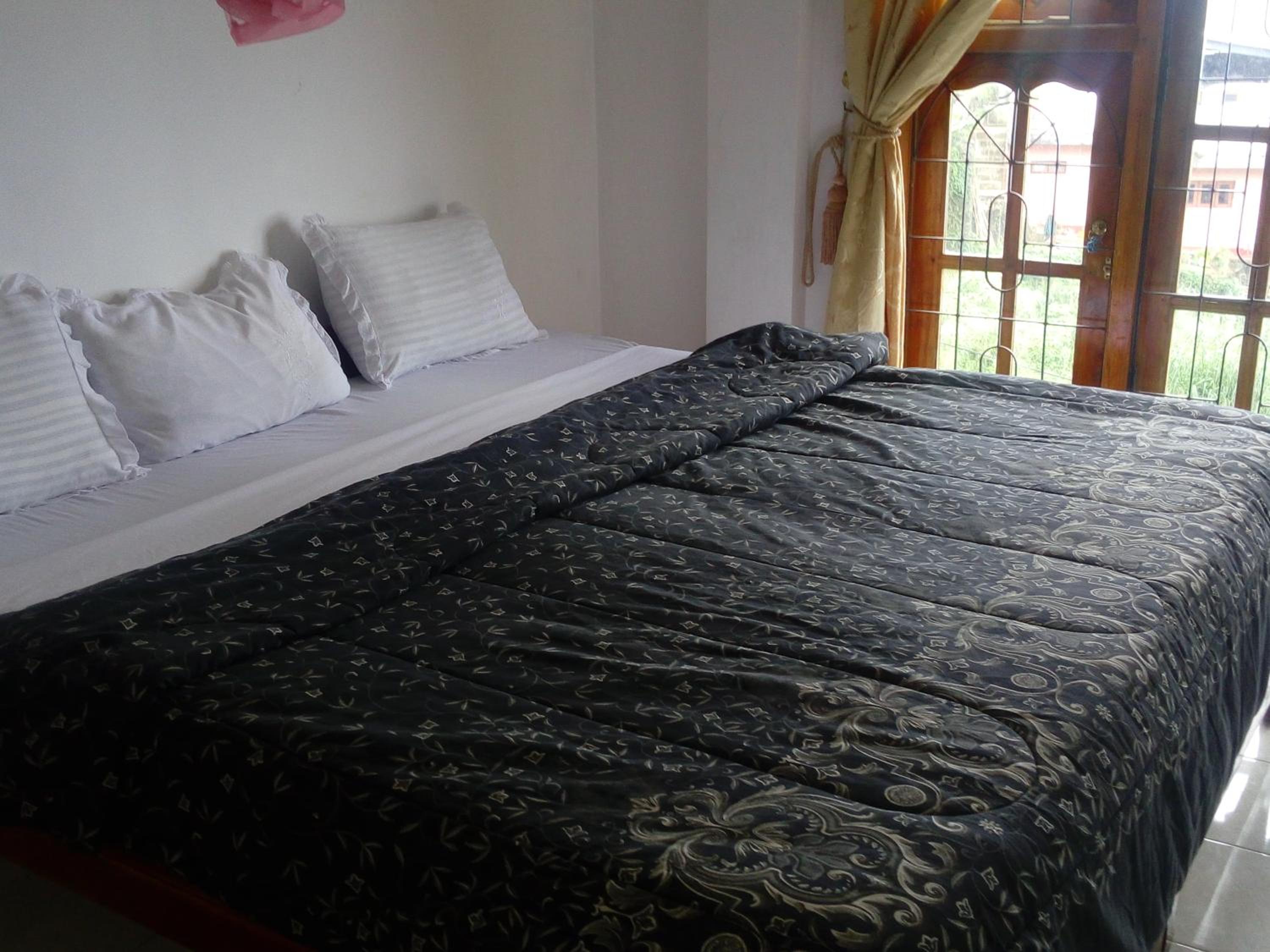 Economy Triple Room photo 1