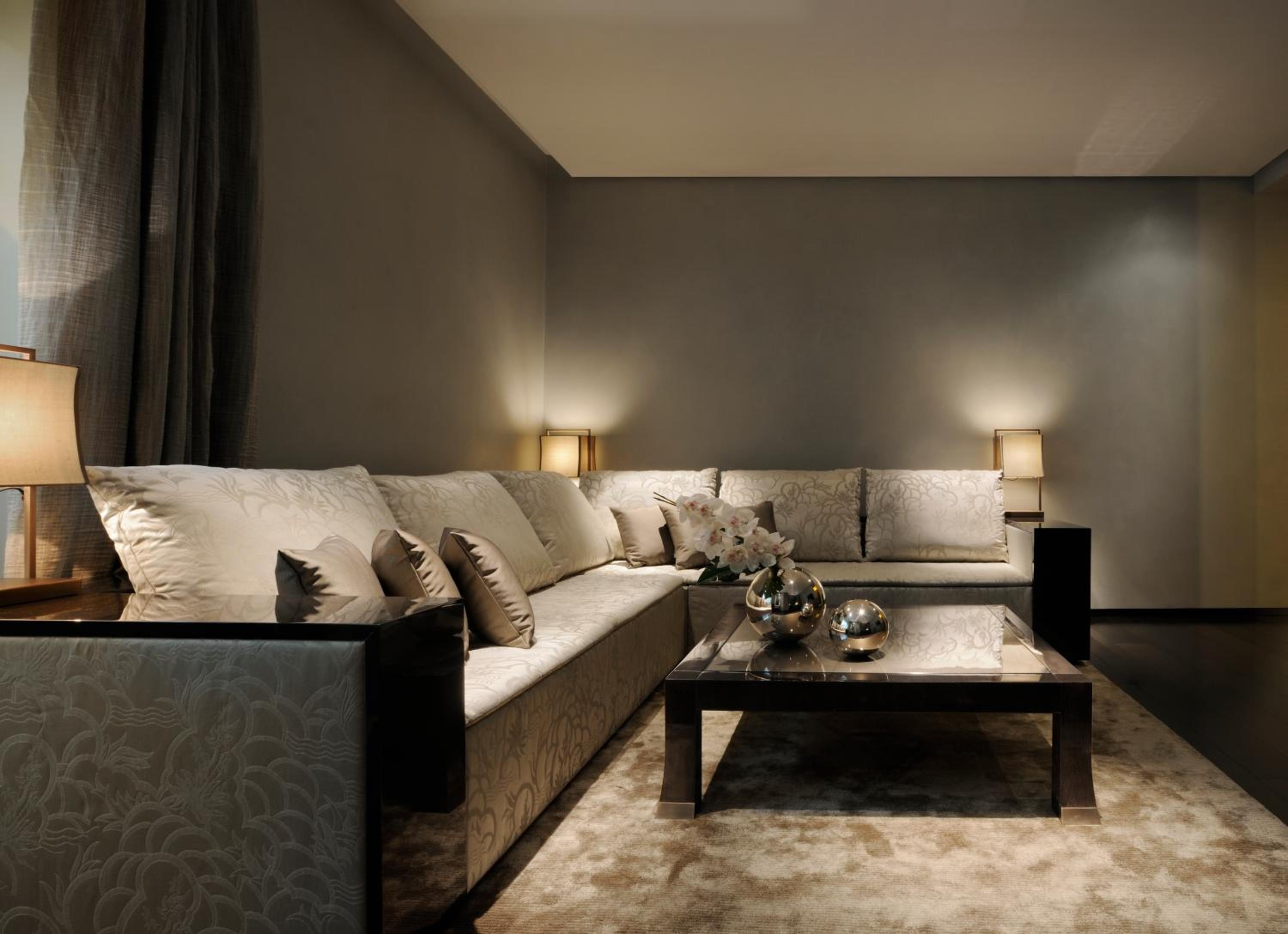 Armani Executive Suite