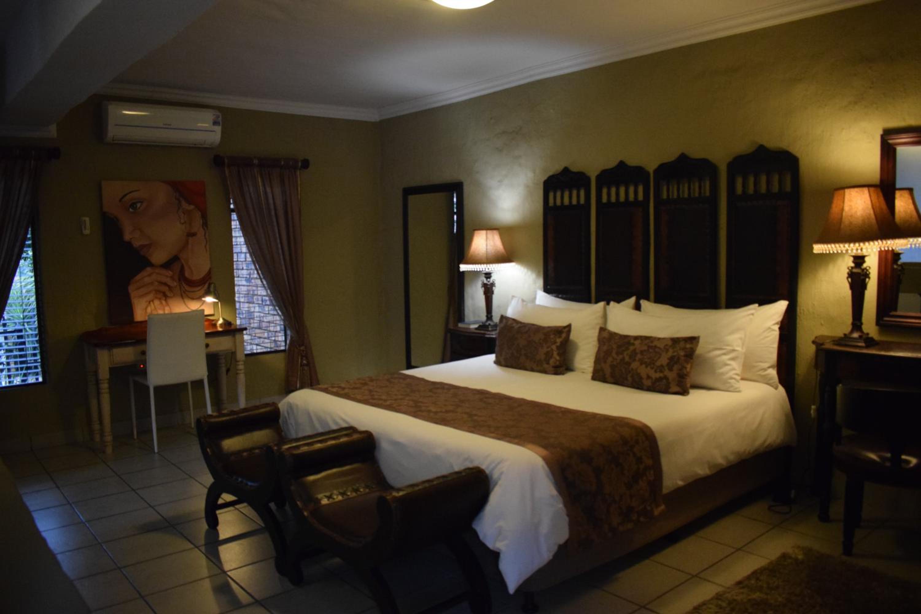 Deluxe Suite photo 3