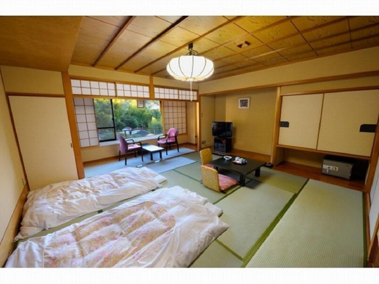 Japanese Style Standard Room -  Main Building- Non-Smoking - Photo 1