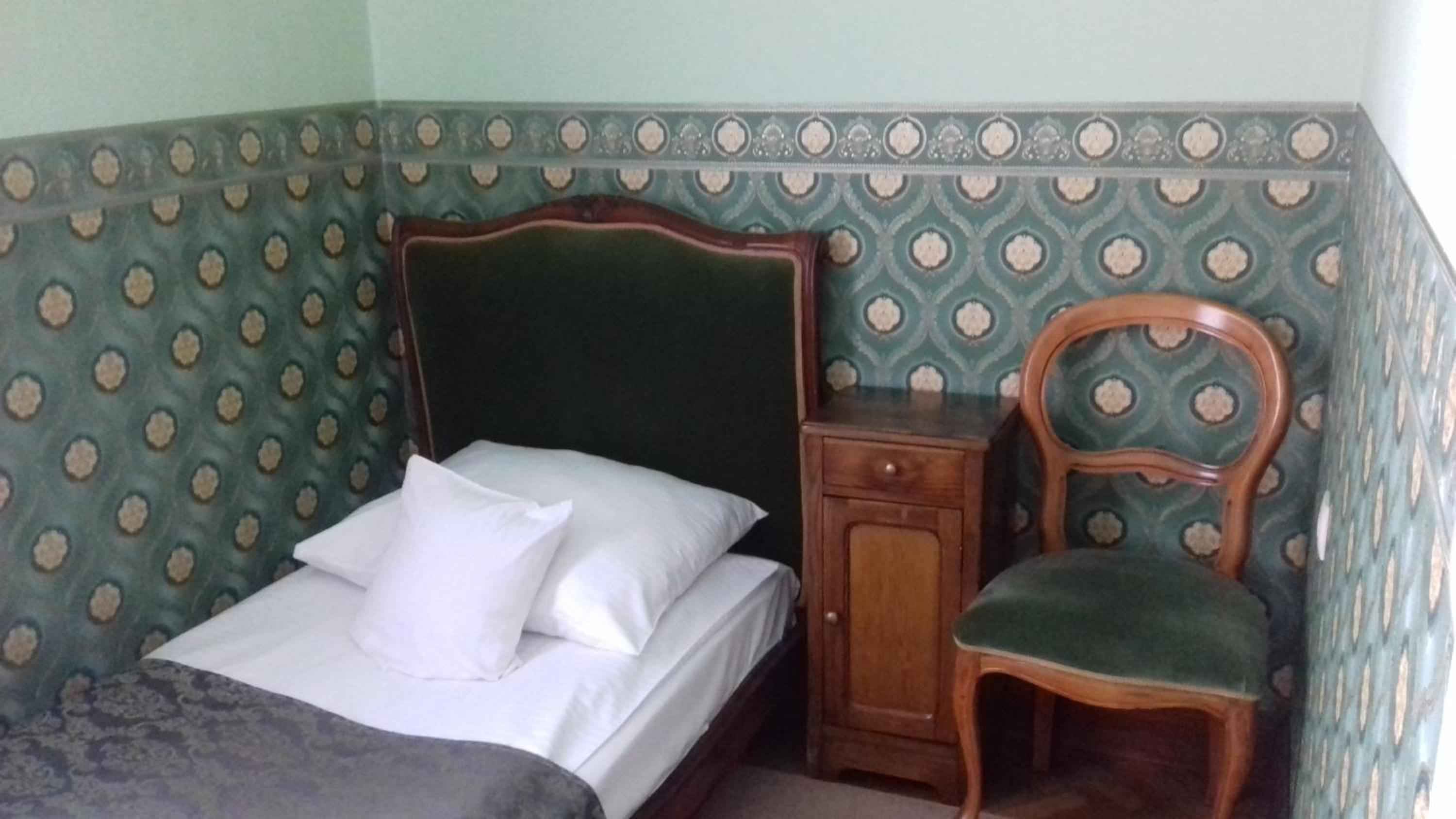 Triple Room photo 2