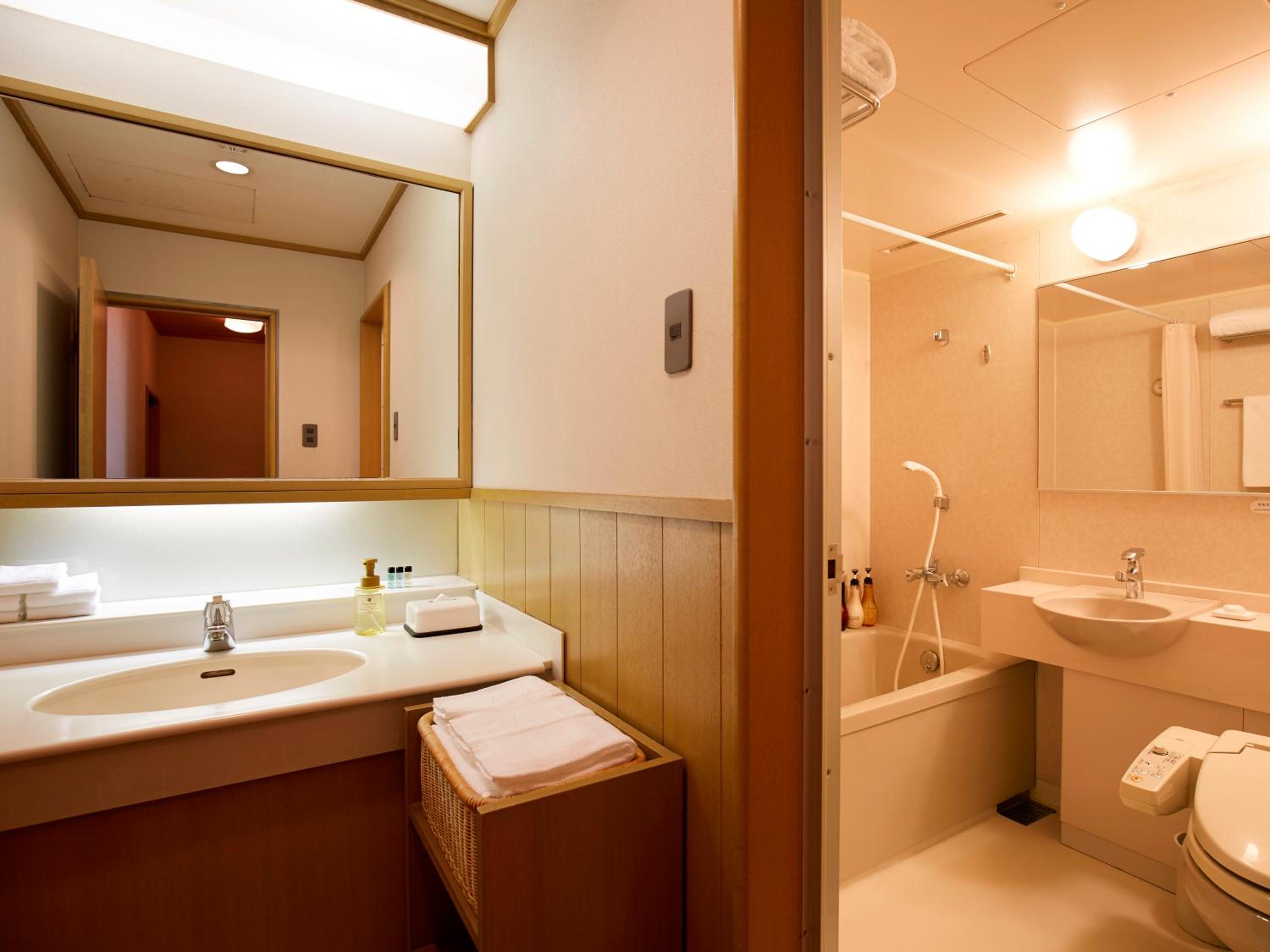 Japanese-Style Quadruple Room - Photo 6