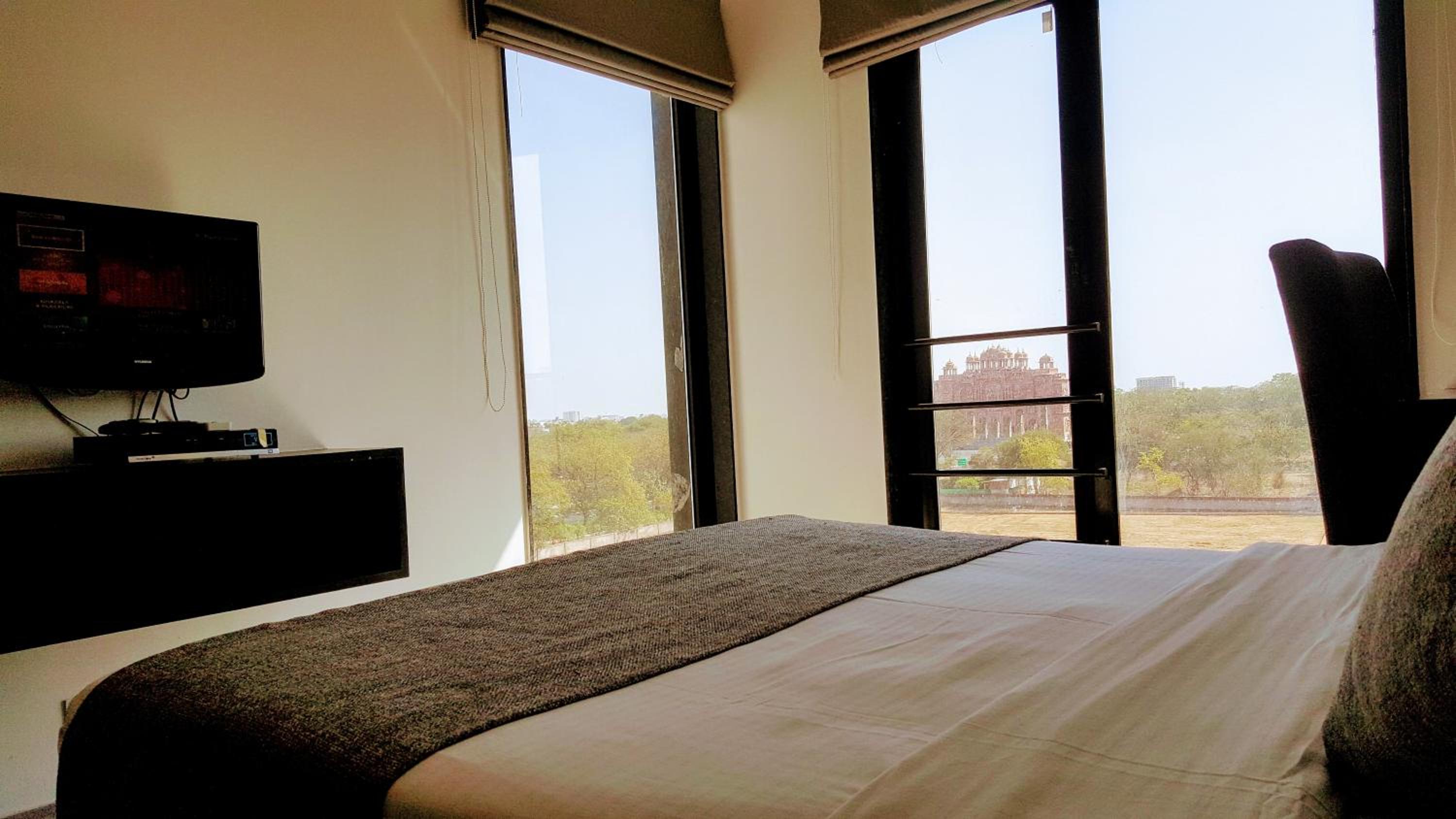 Standard Double Room - Photo 5
