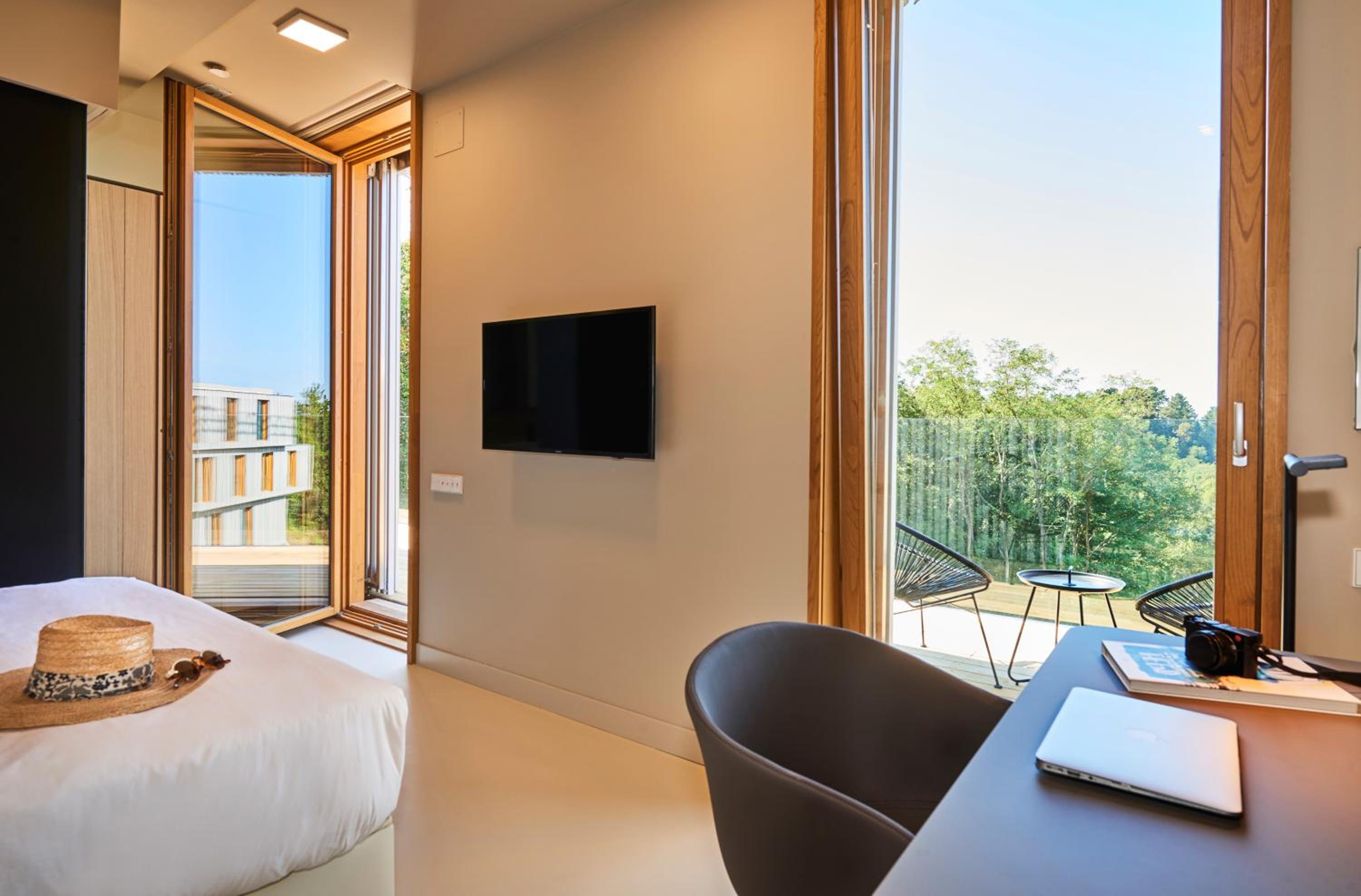 Estudio con terraza