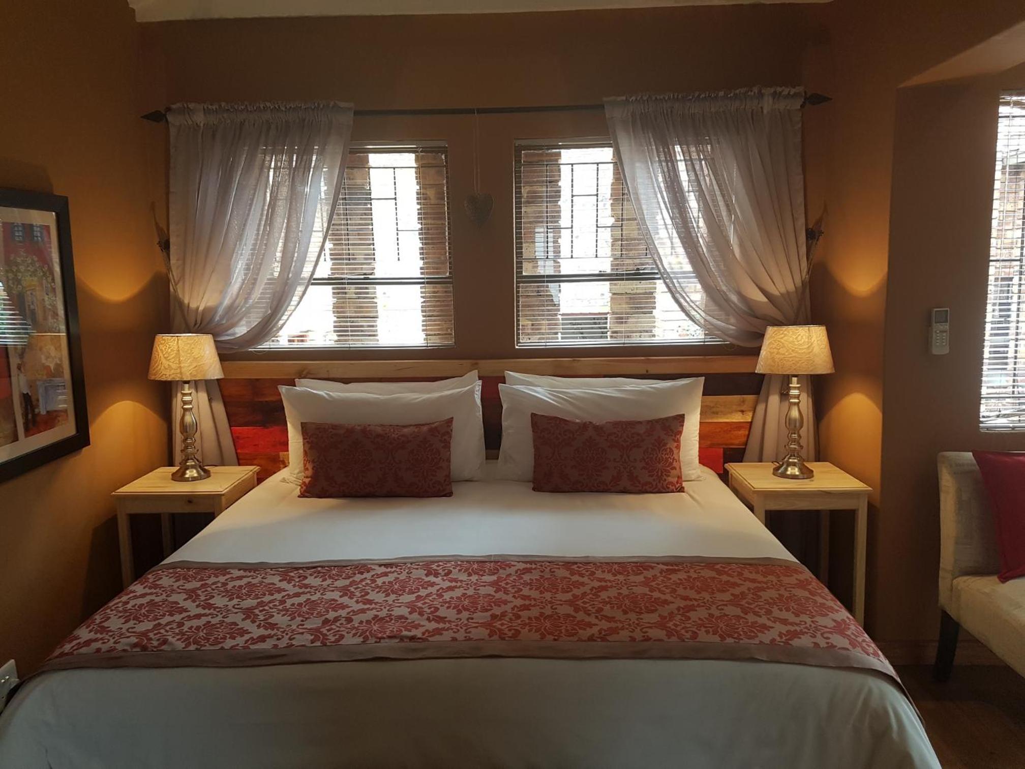 Deluxe Double or Twin Room with Garden View photo 1