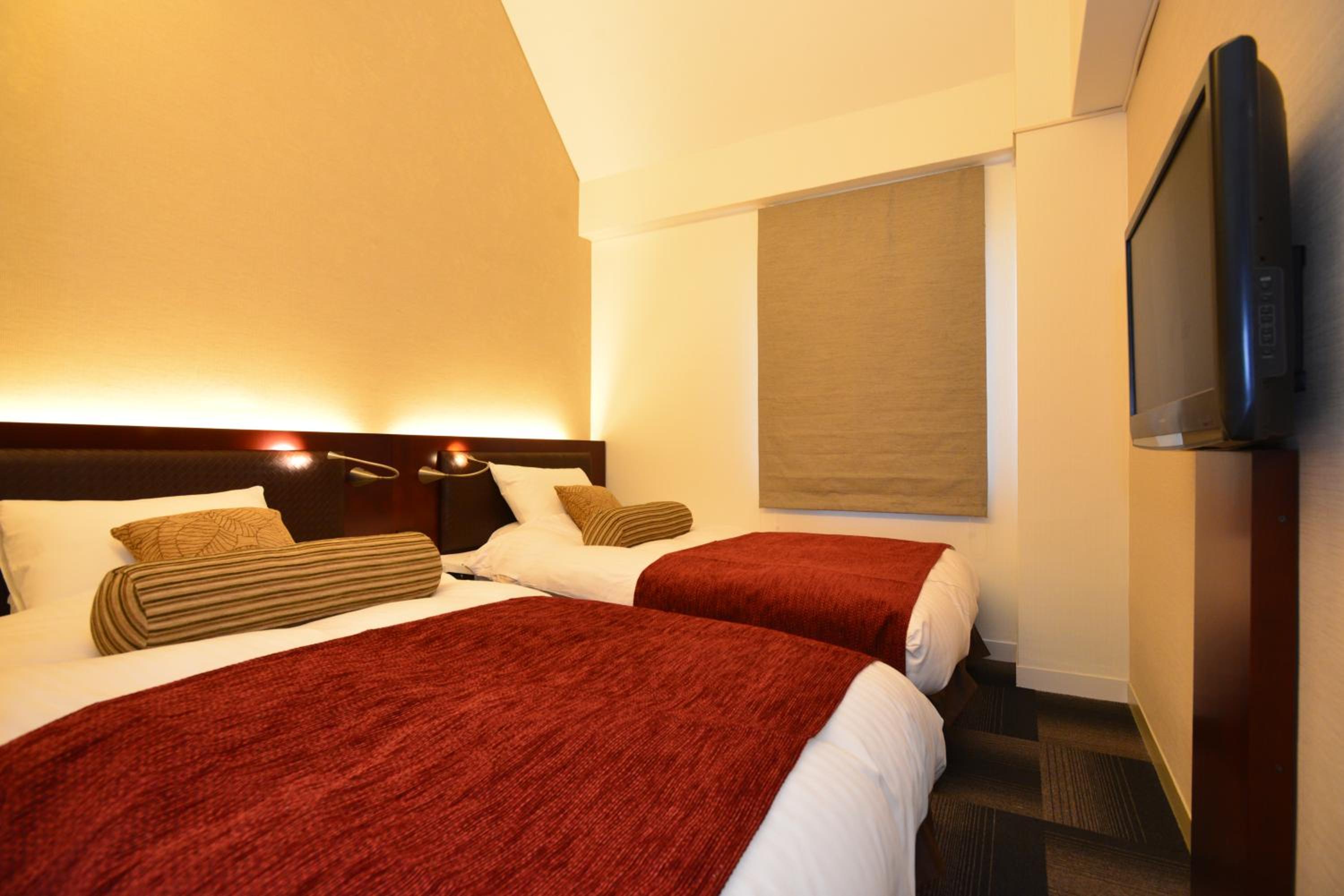 Deluxe Twin Room - Non-Smoking - Photo 4