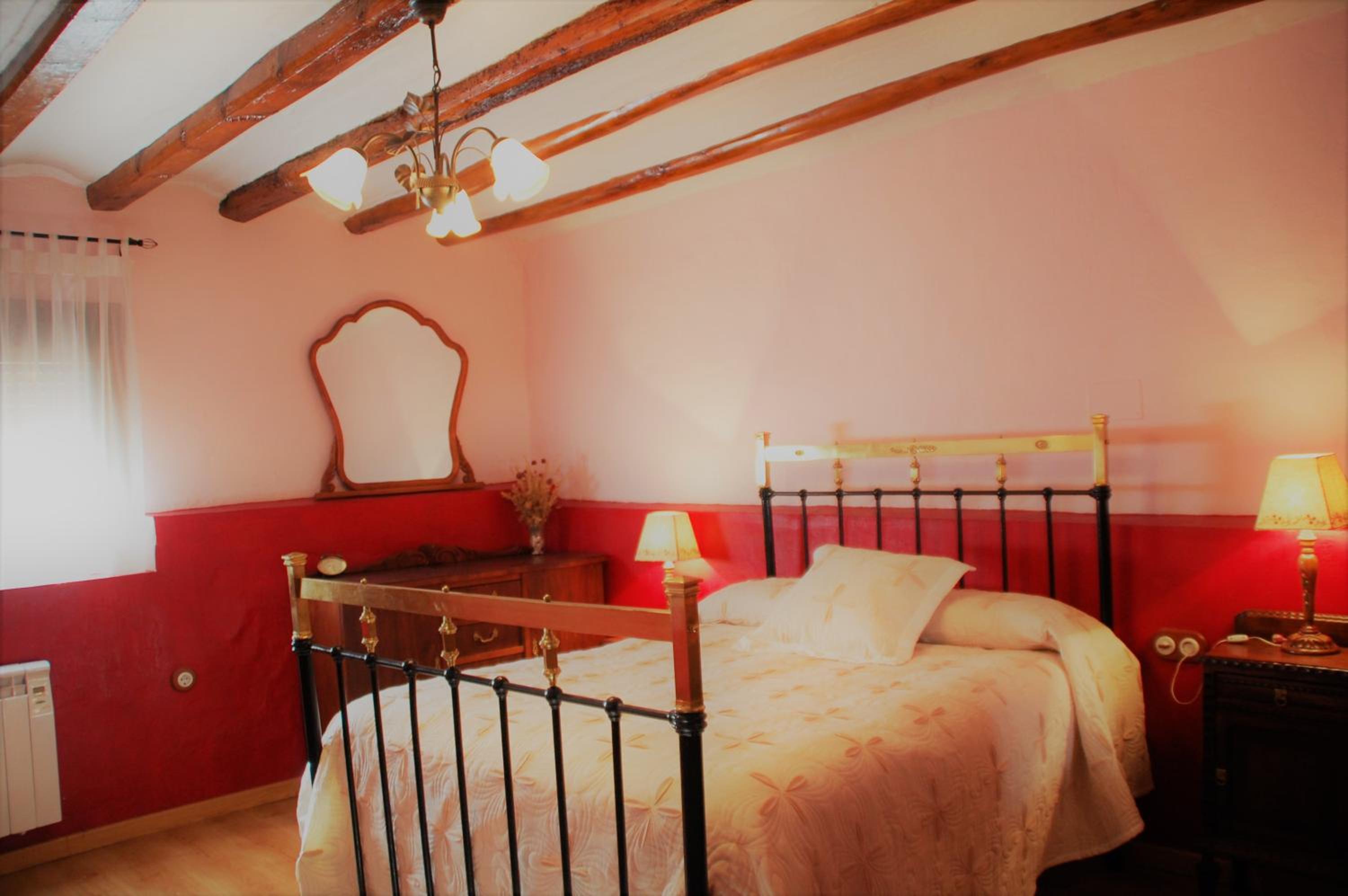 Three-Bedroom House photo 3