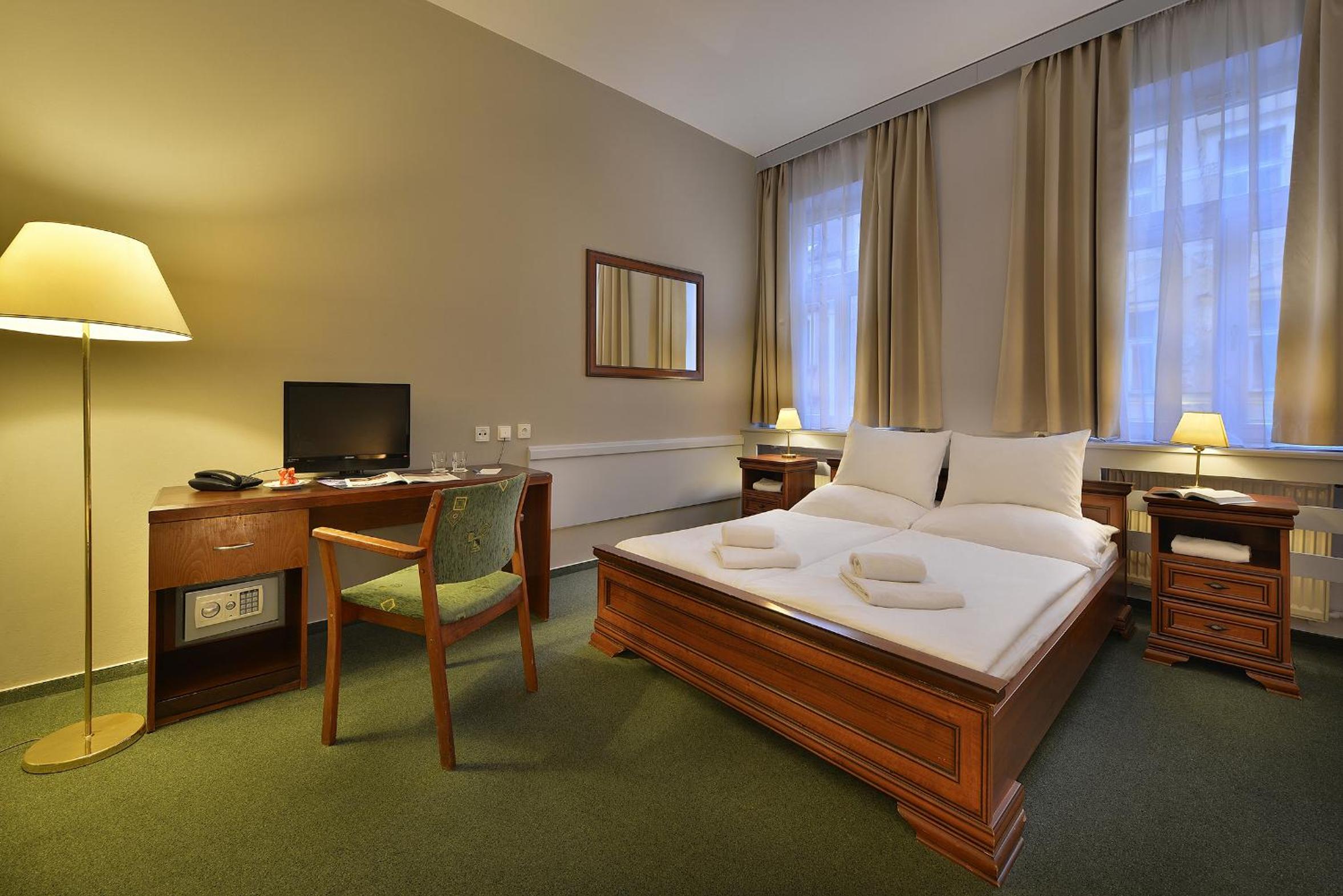 Economy Double Or Twin Room