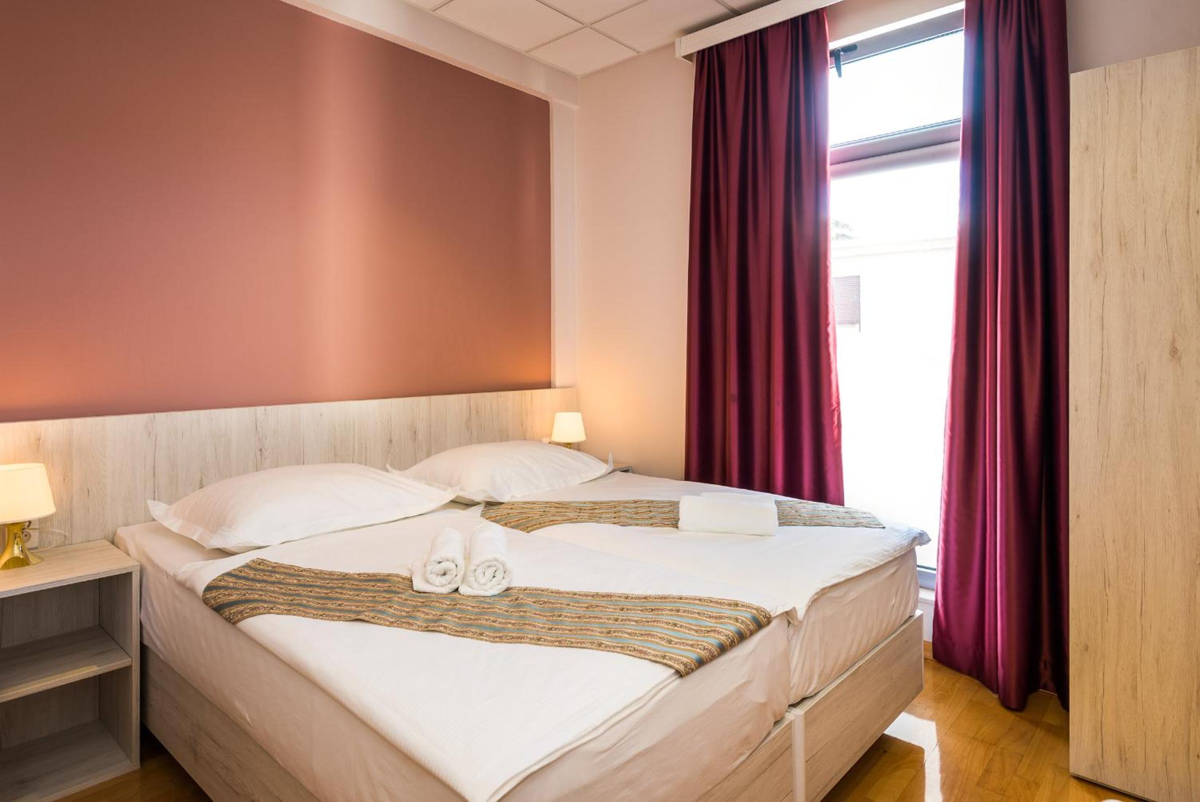 Superior Double Room - Photo 1