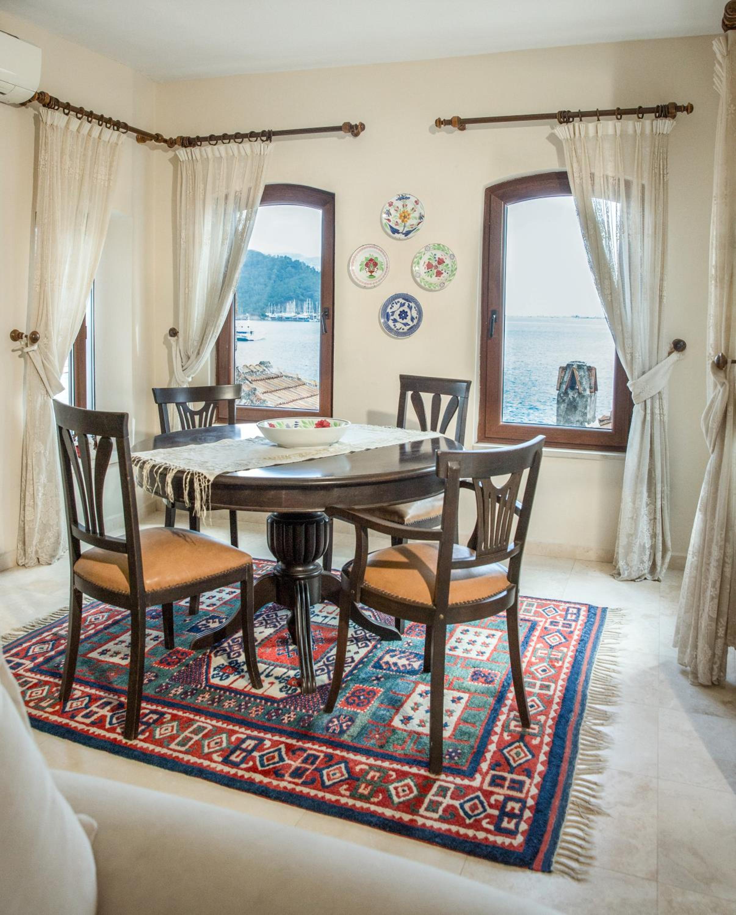Villa with Sea View - Photo 20