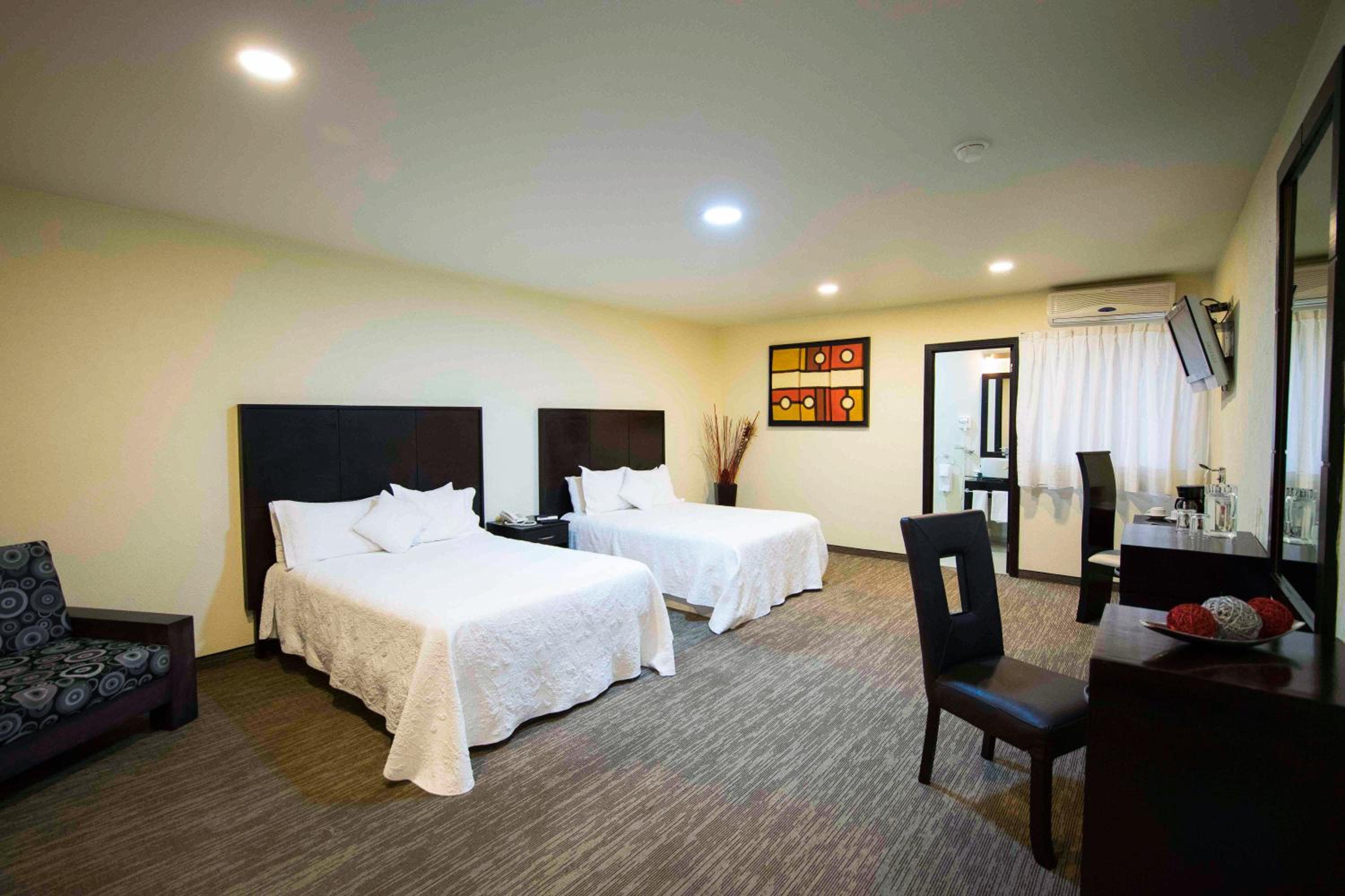 Twin Room - Photo 4