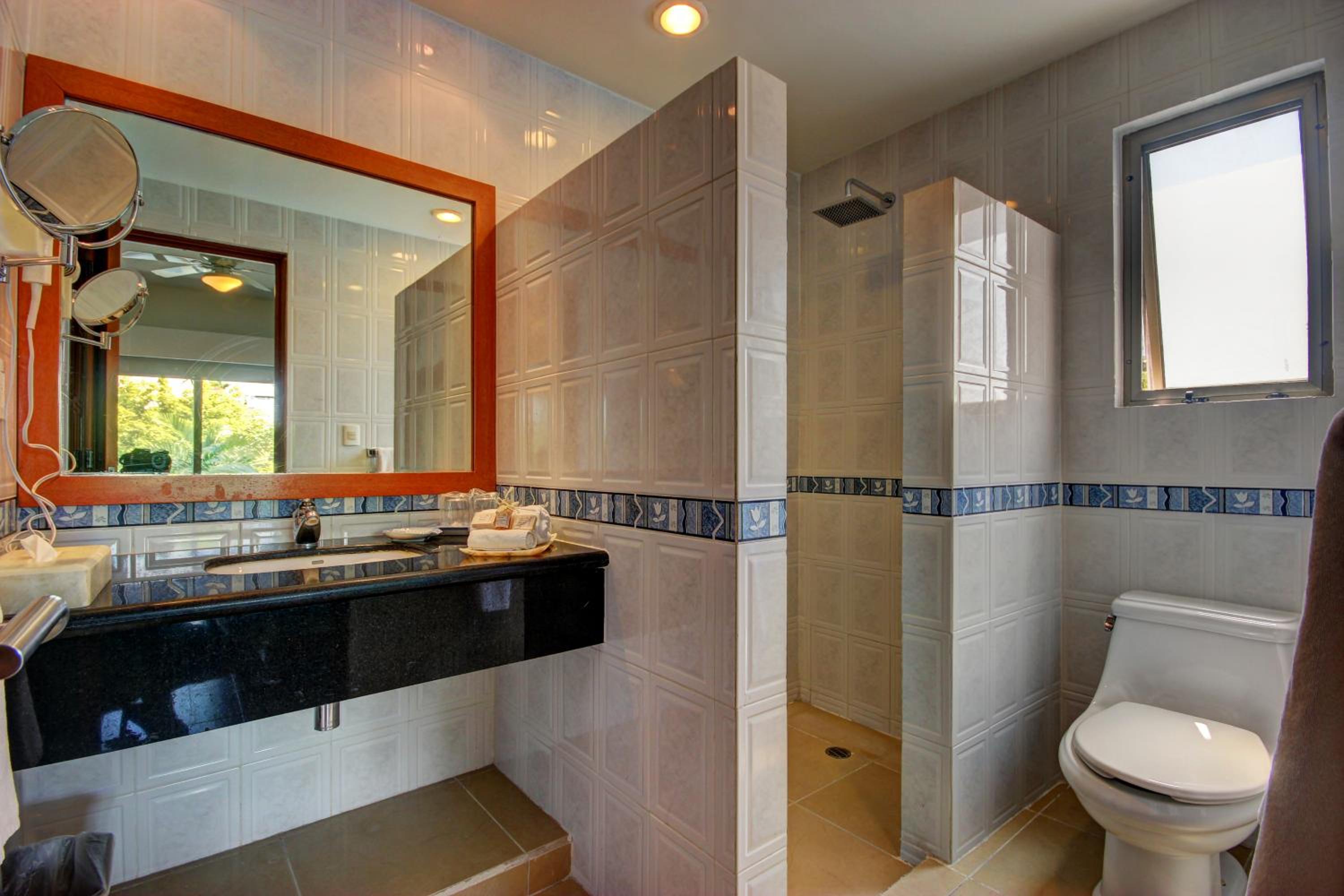 Double Room - Photo 2