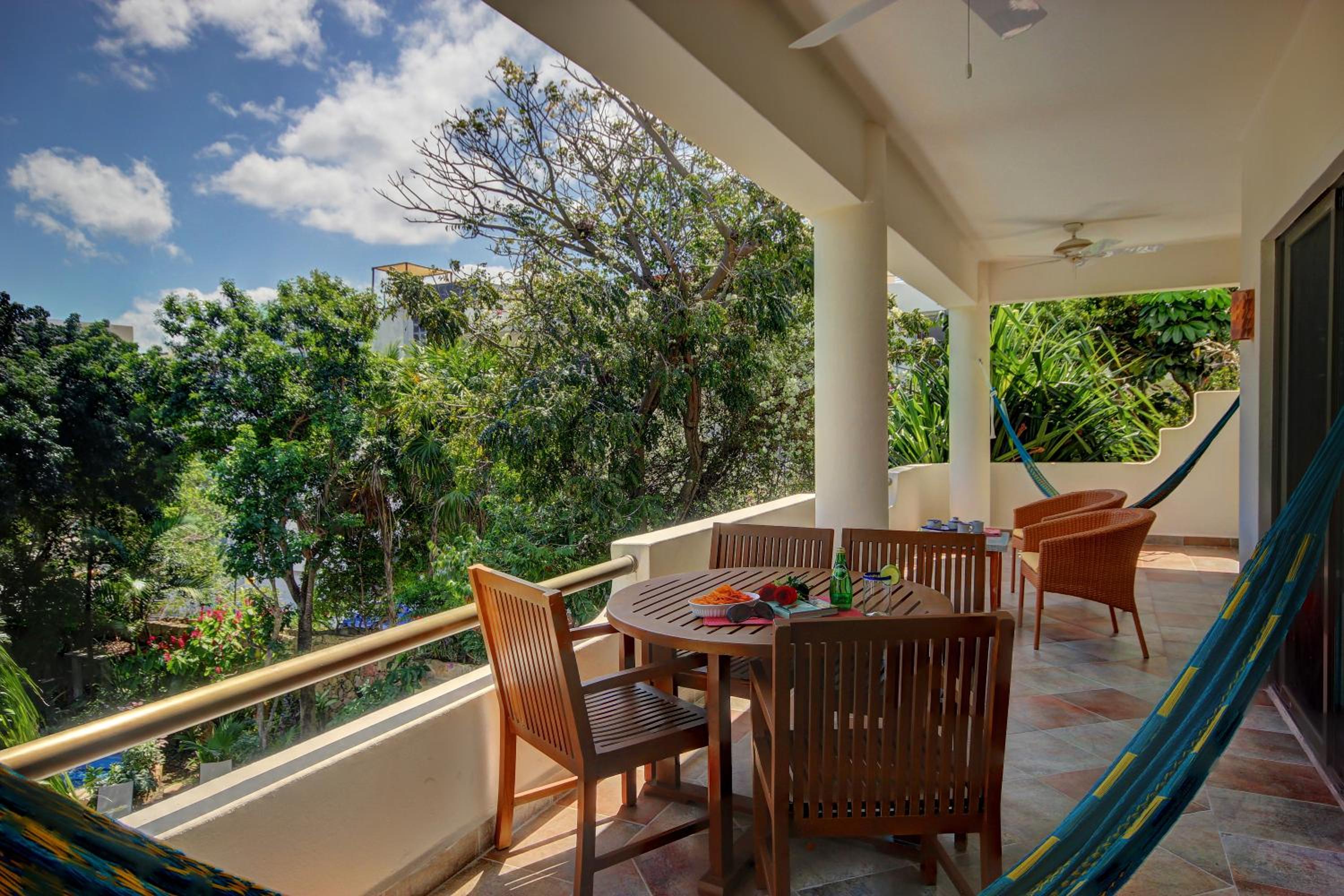 Riviera Three-Bedroom Apartment  - Photo 12