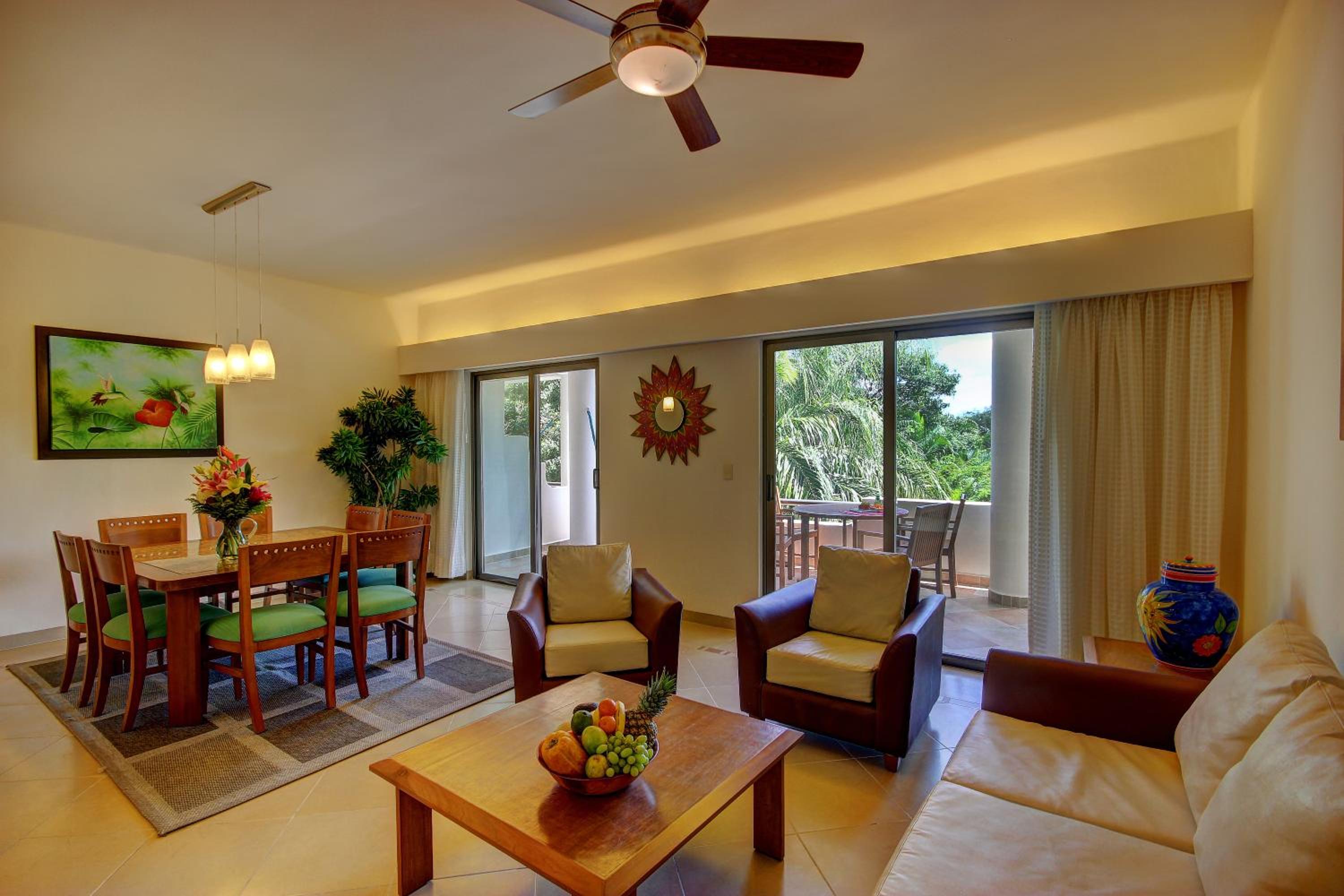 Riviera Three-Bedroom Apartment  - Photo 6