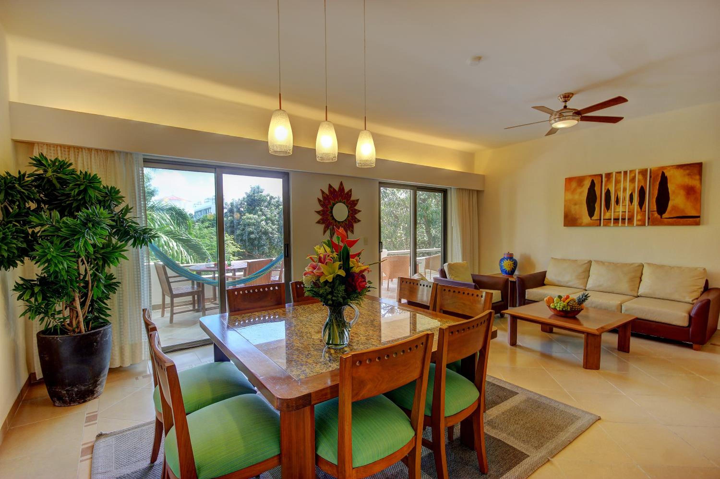 Riviera Three-Bedroom Apartment  - Photo 8