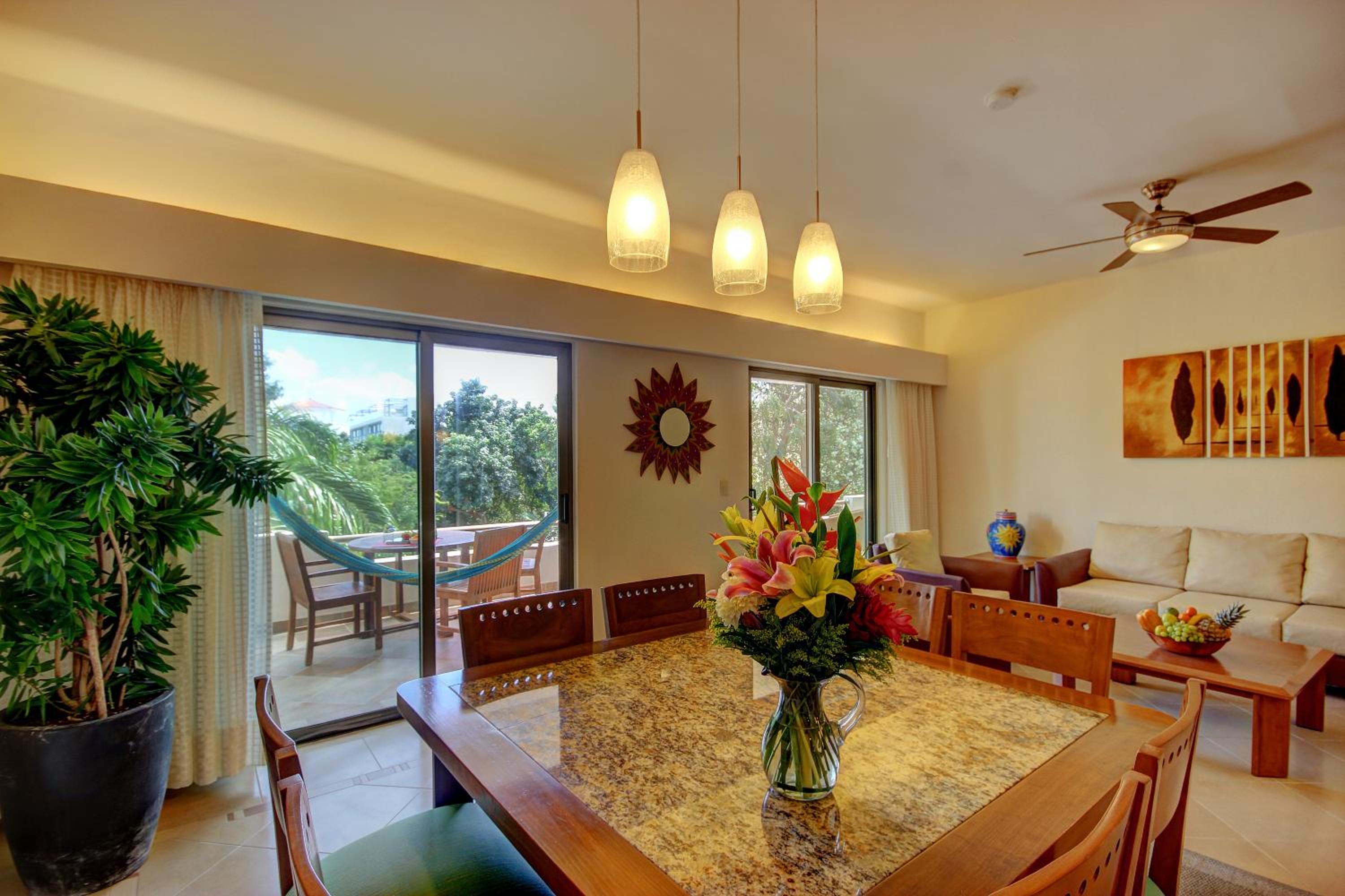 Riviera Three-Bedroom Apartment  - Photo 5