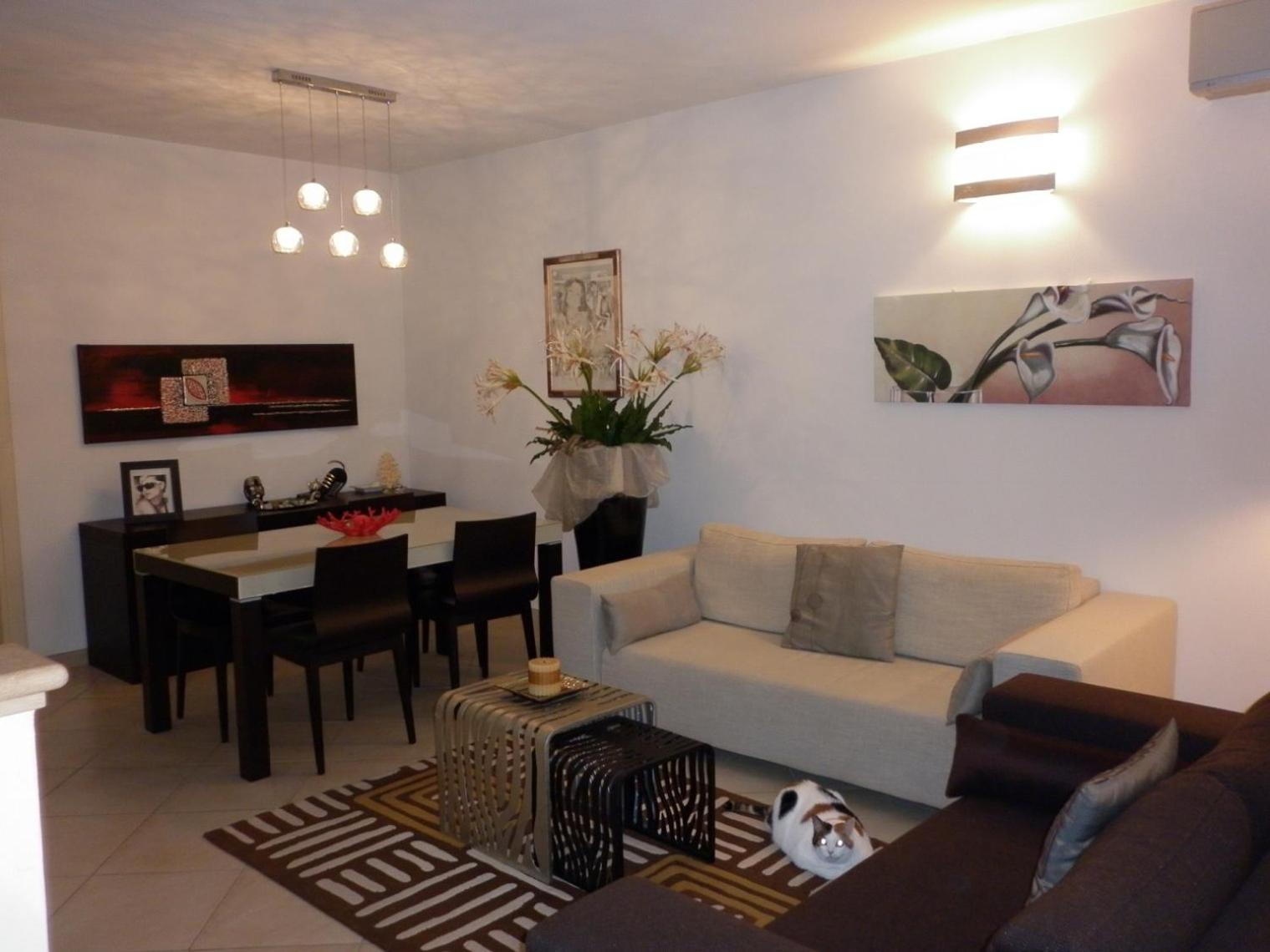 Villa photo 2
