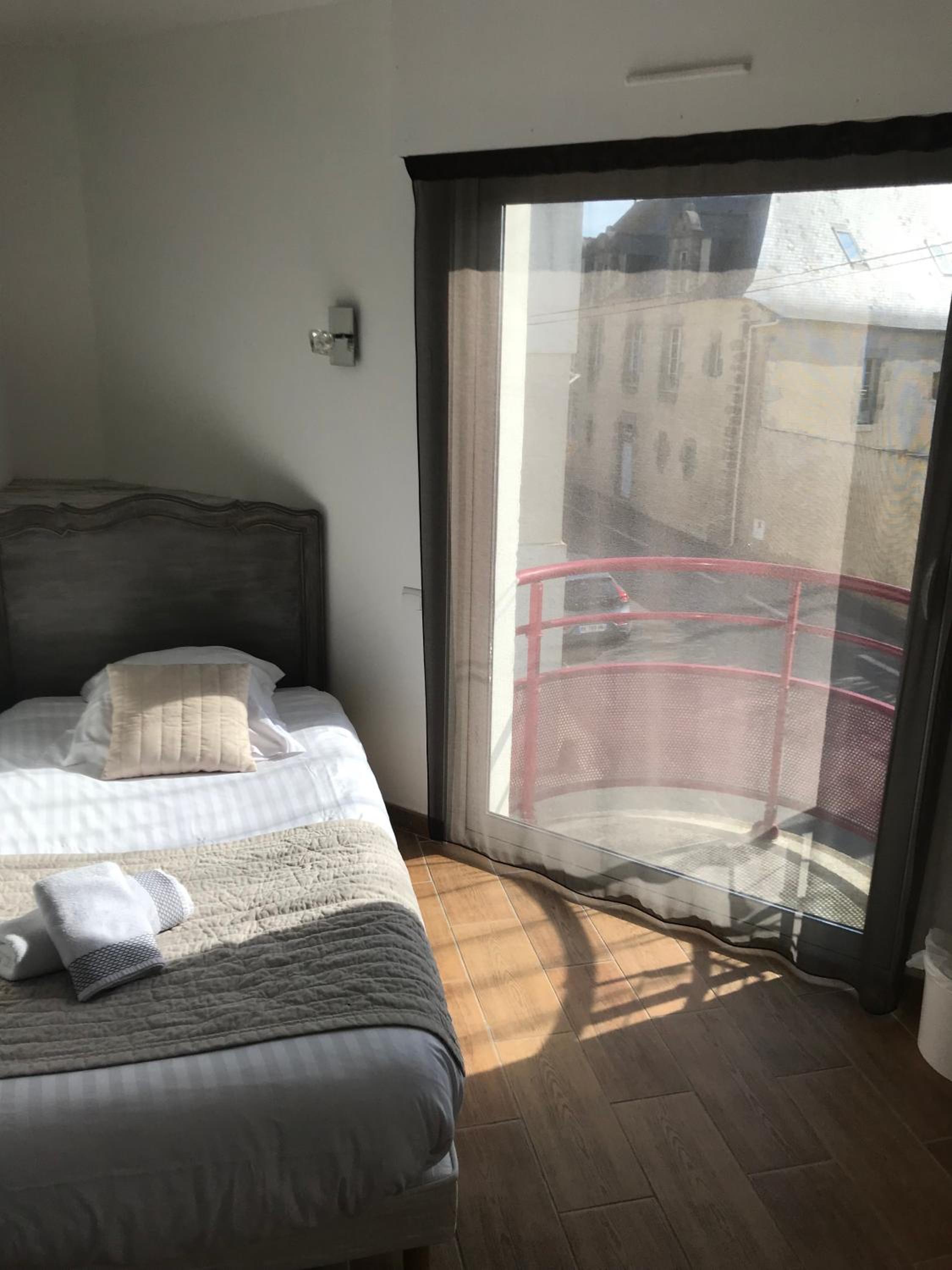 Standard Single Room