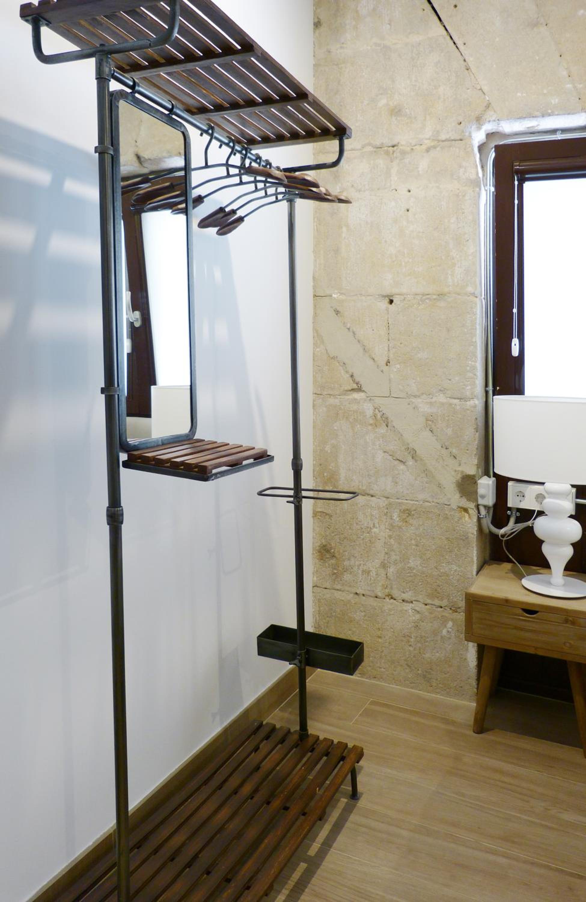 Deluxe Queen Room - Photo 4