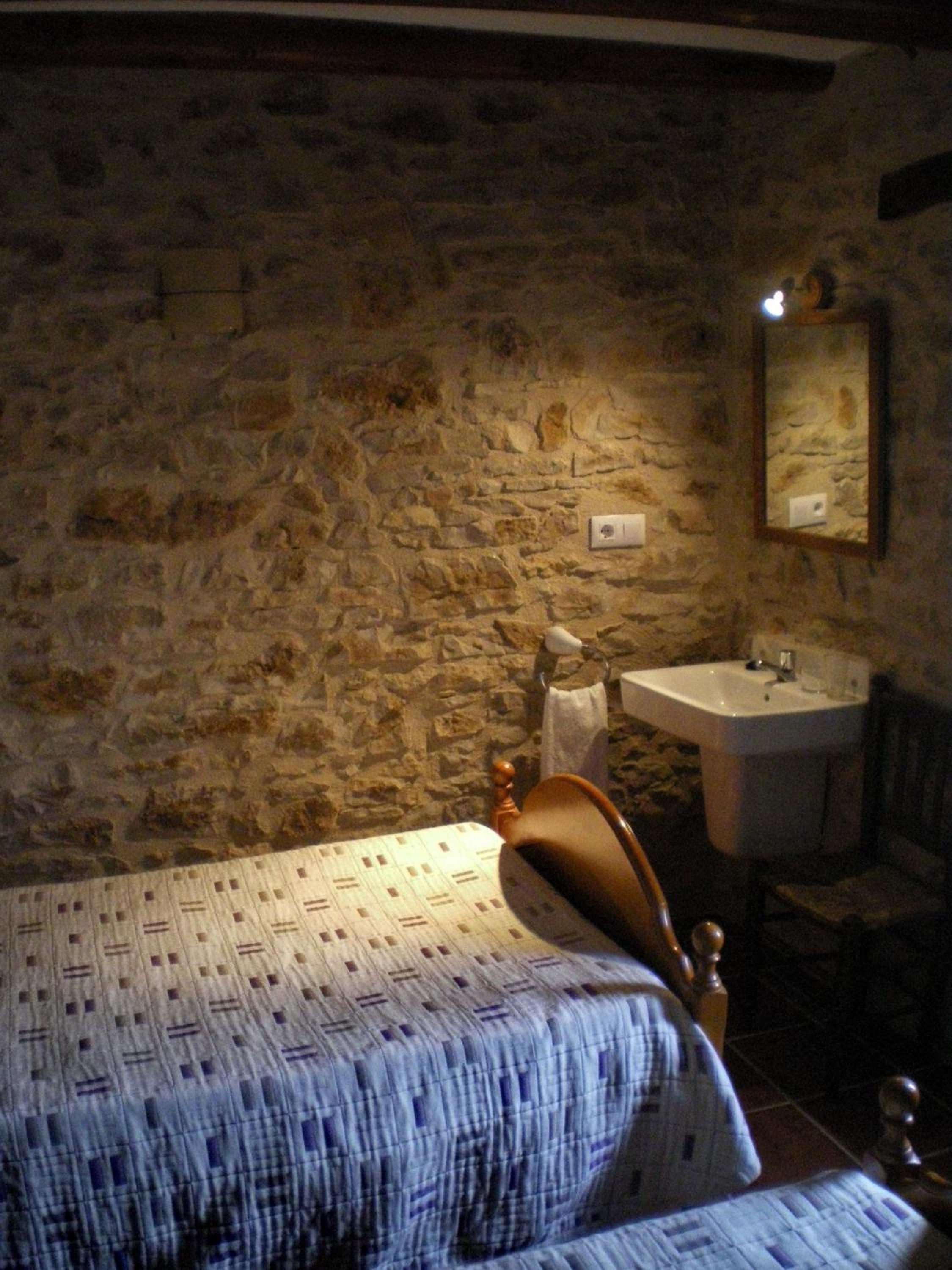 Habitación Doble con Baño Compartido
