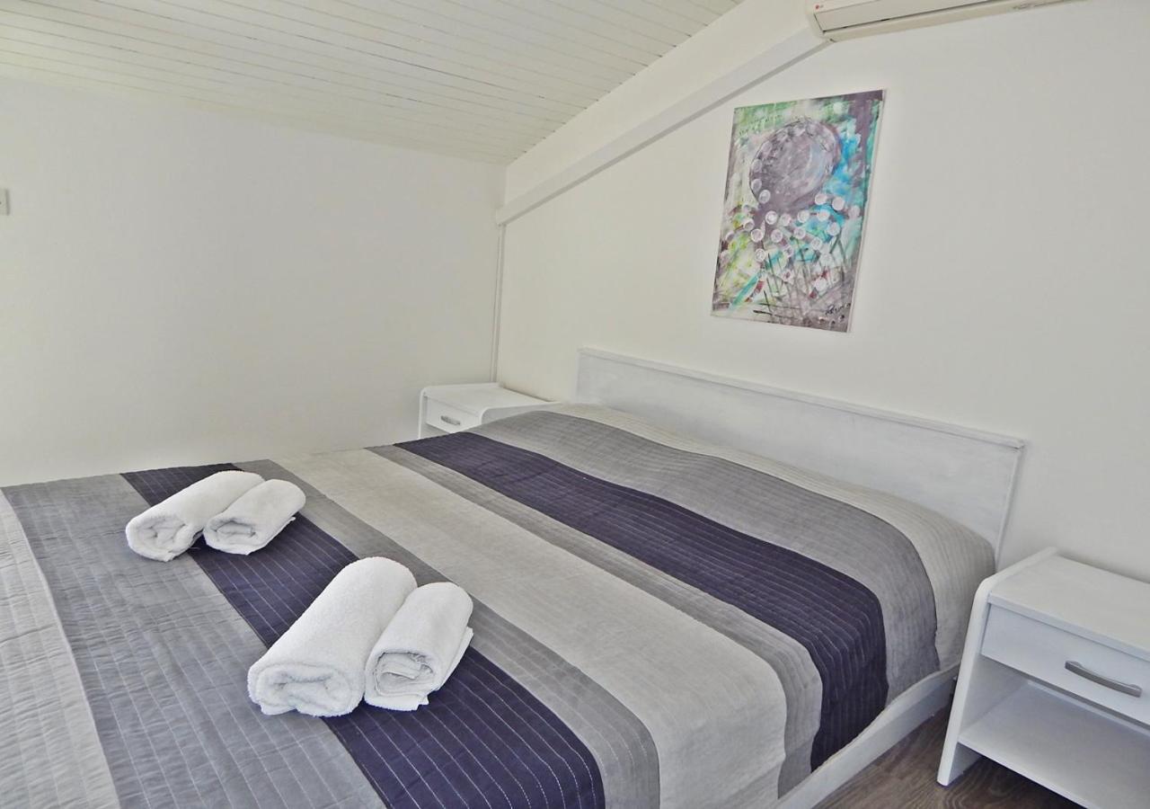 Double Room With Balcony And Sea View
