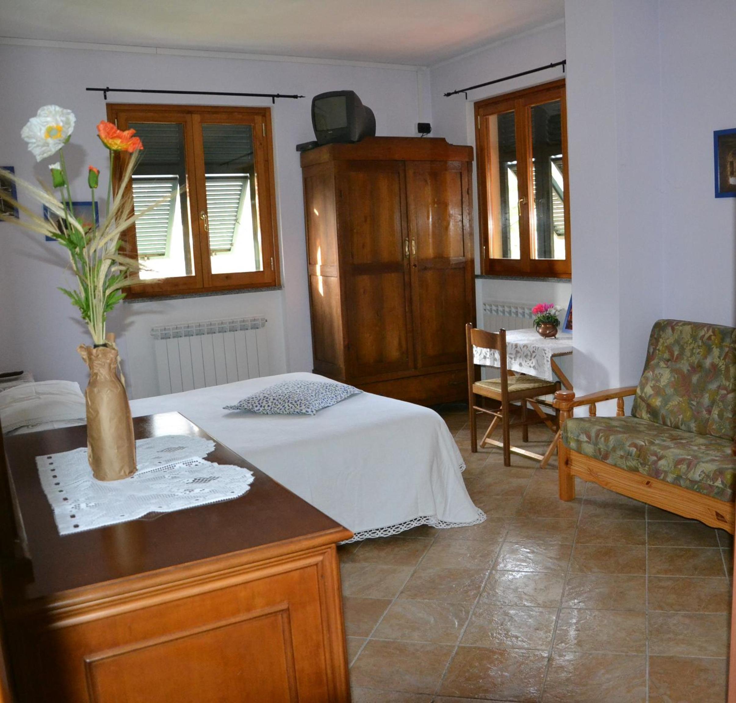 Deluxe Double Room - Photo 3