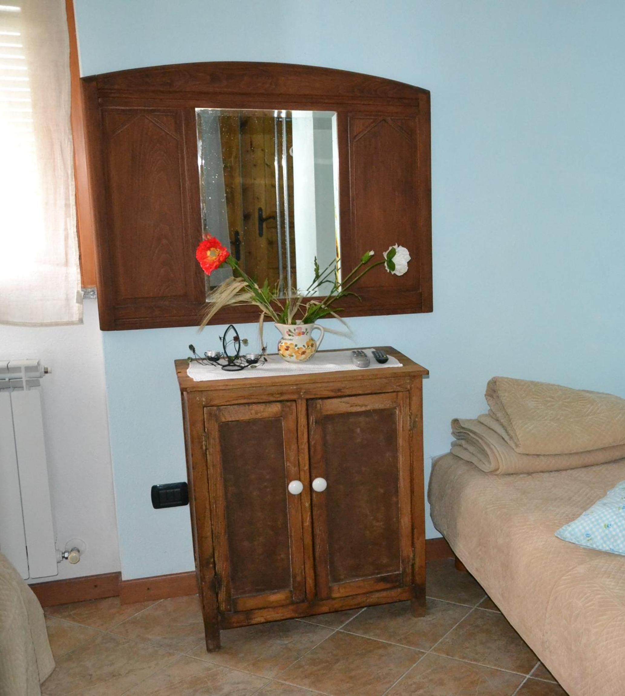 Double Room - Photo 11