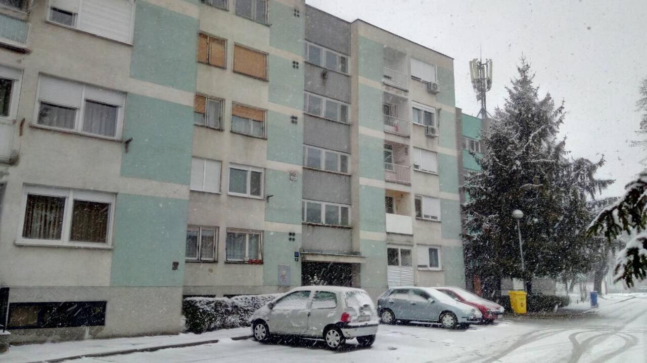 Studio Apartment - Photo 11