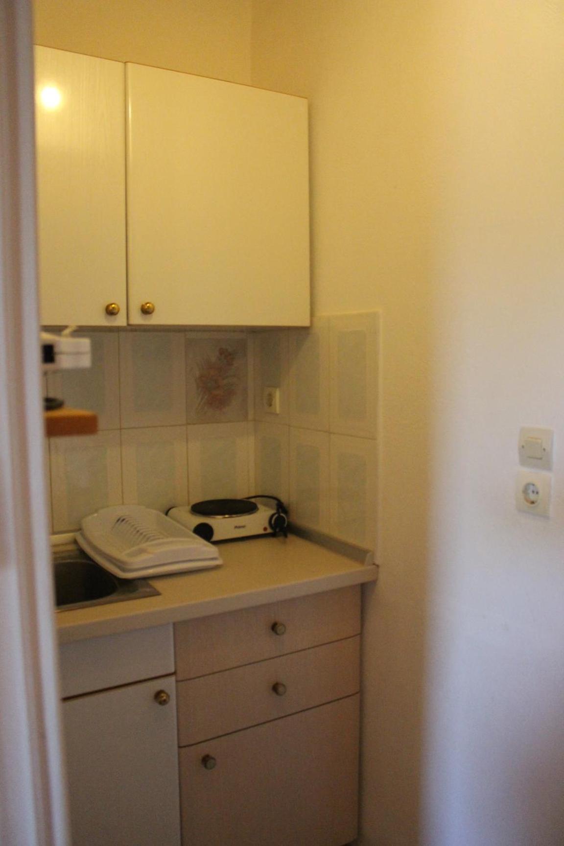 Studio (2 Adults) photo 2
