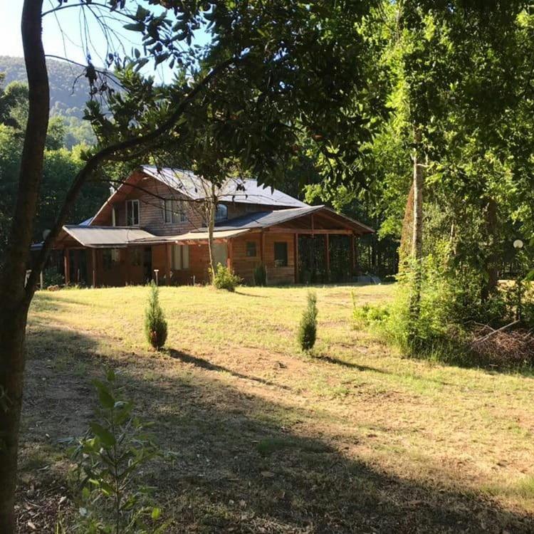 Four-Bedroom House photo 3