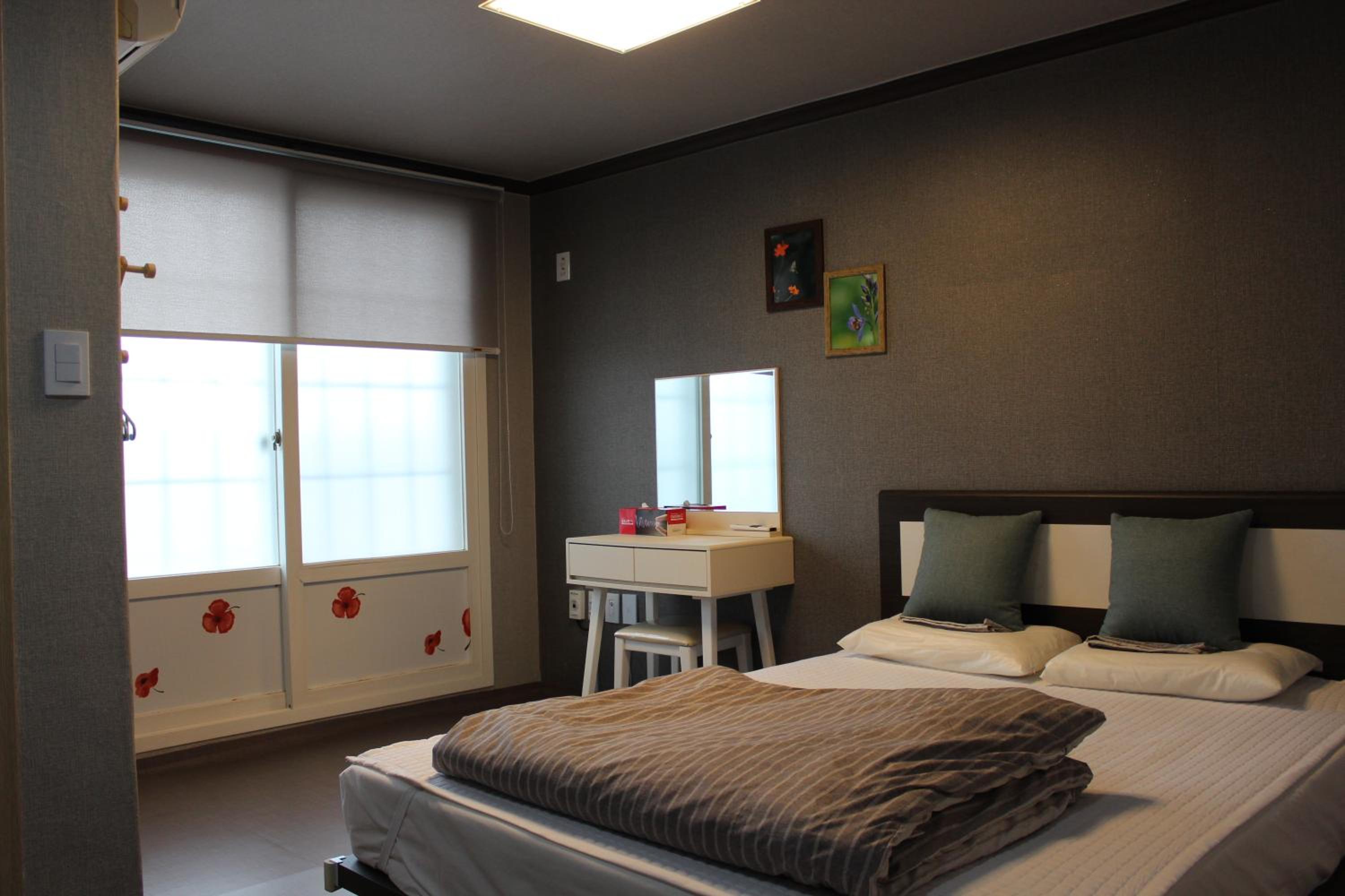 Double Room - Photo 1