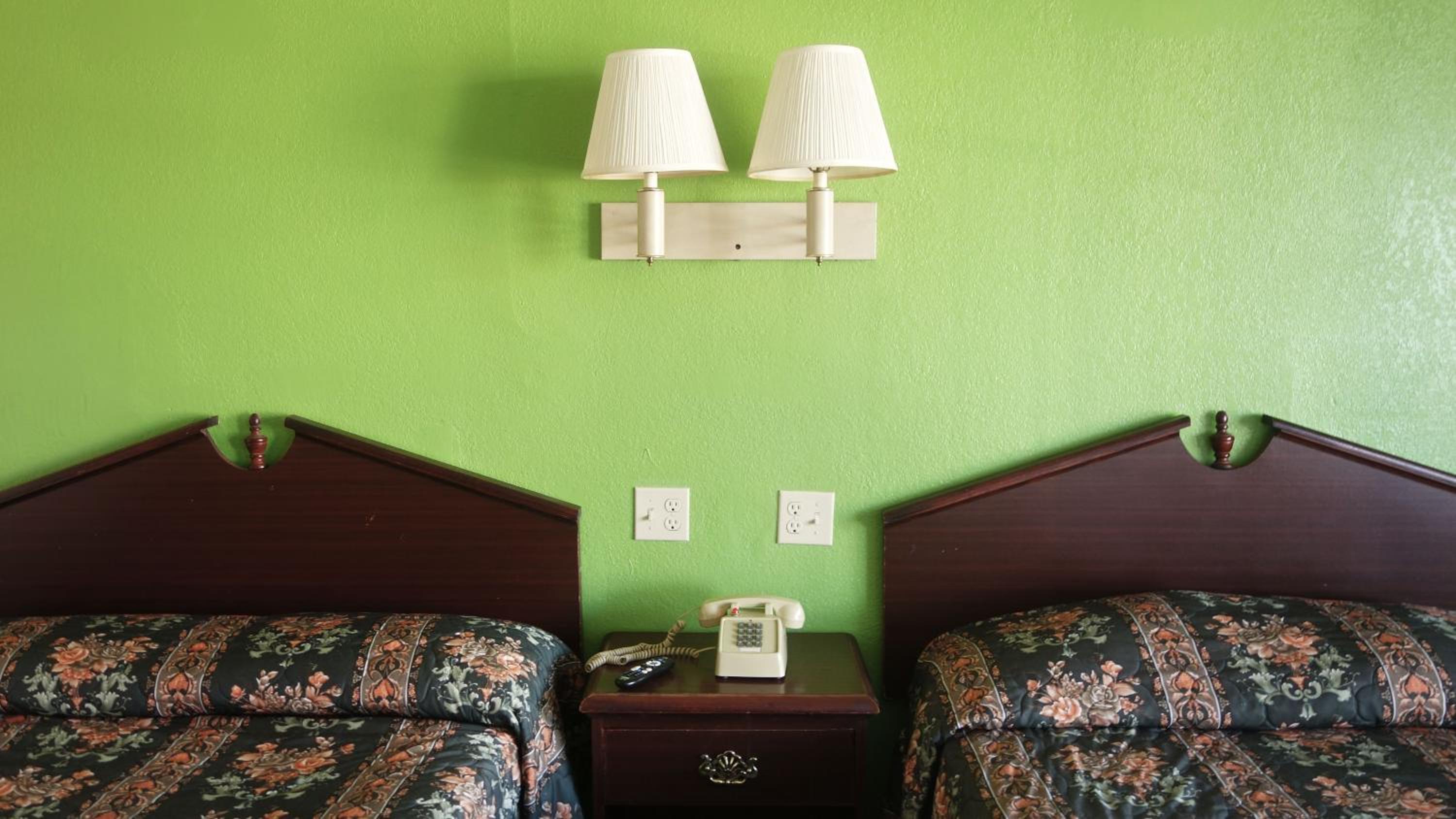 Smoking Deluxe Double Room photo 3