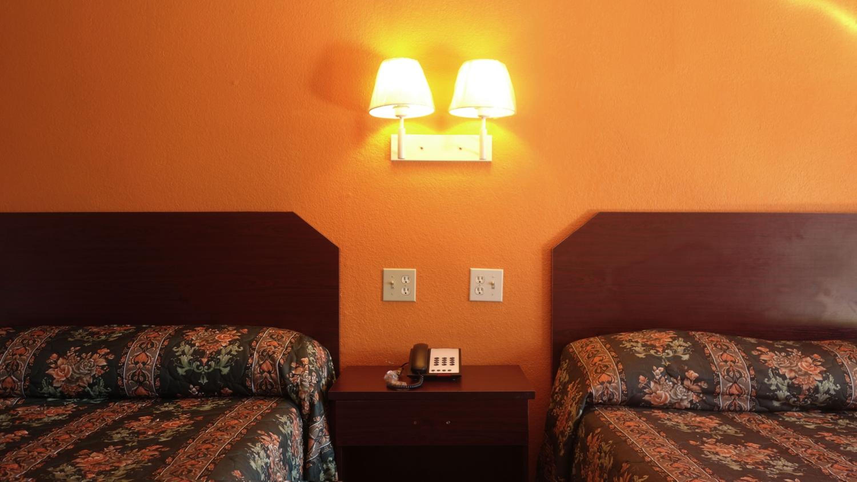 Non-Smoking Deluxe Double Room photo 2