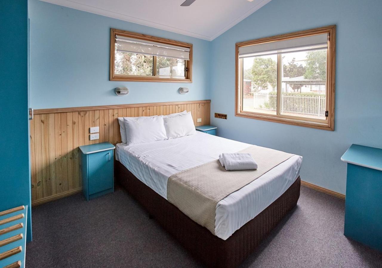 Ibis Two Bedroom Cabin photo 1