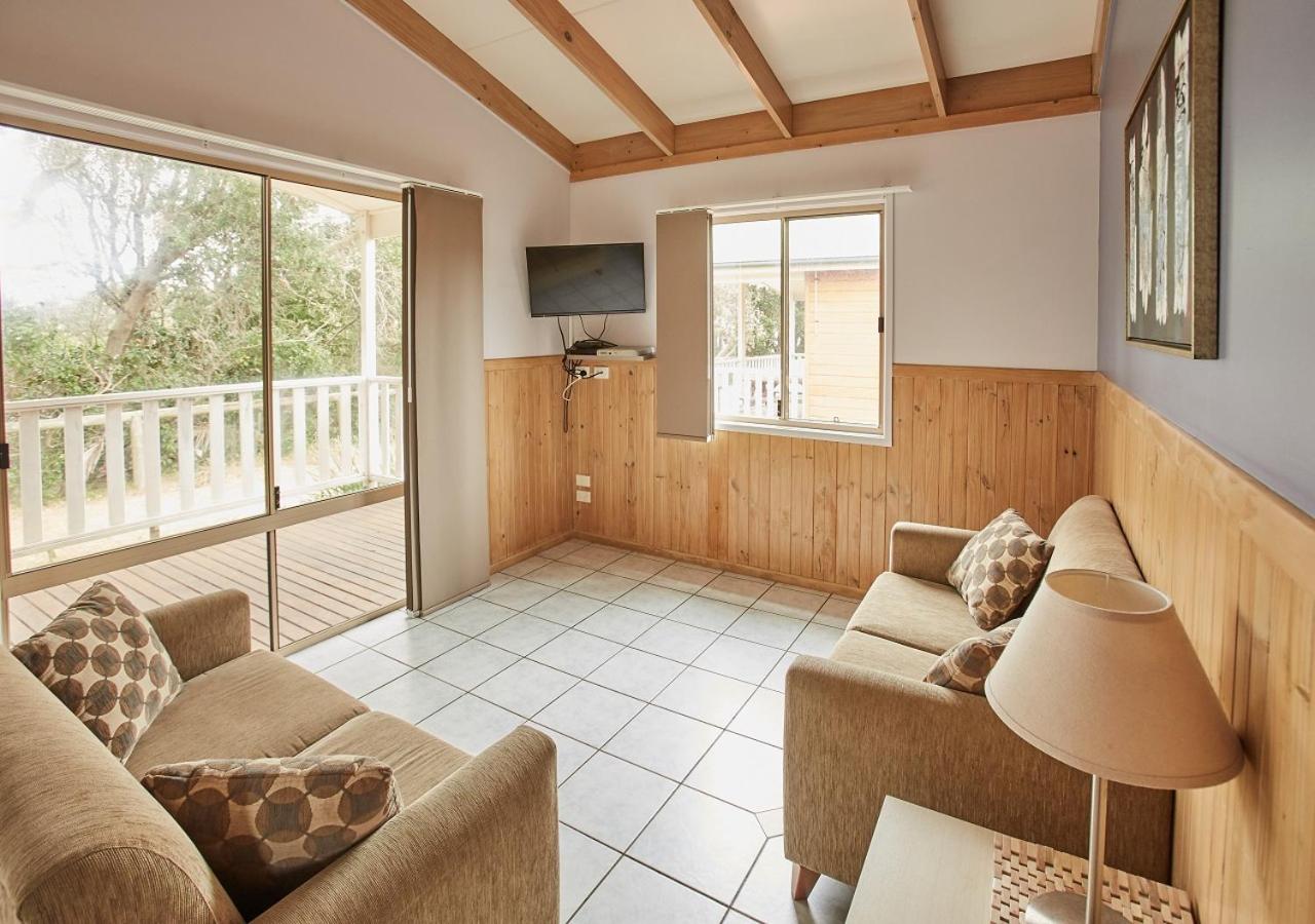 Kingfisher Two Bedroom Cabin  photo 1