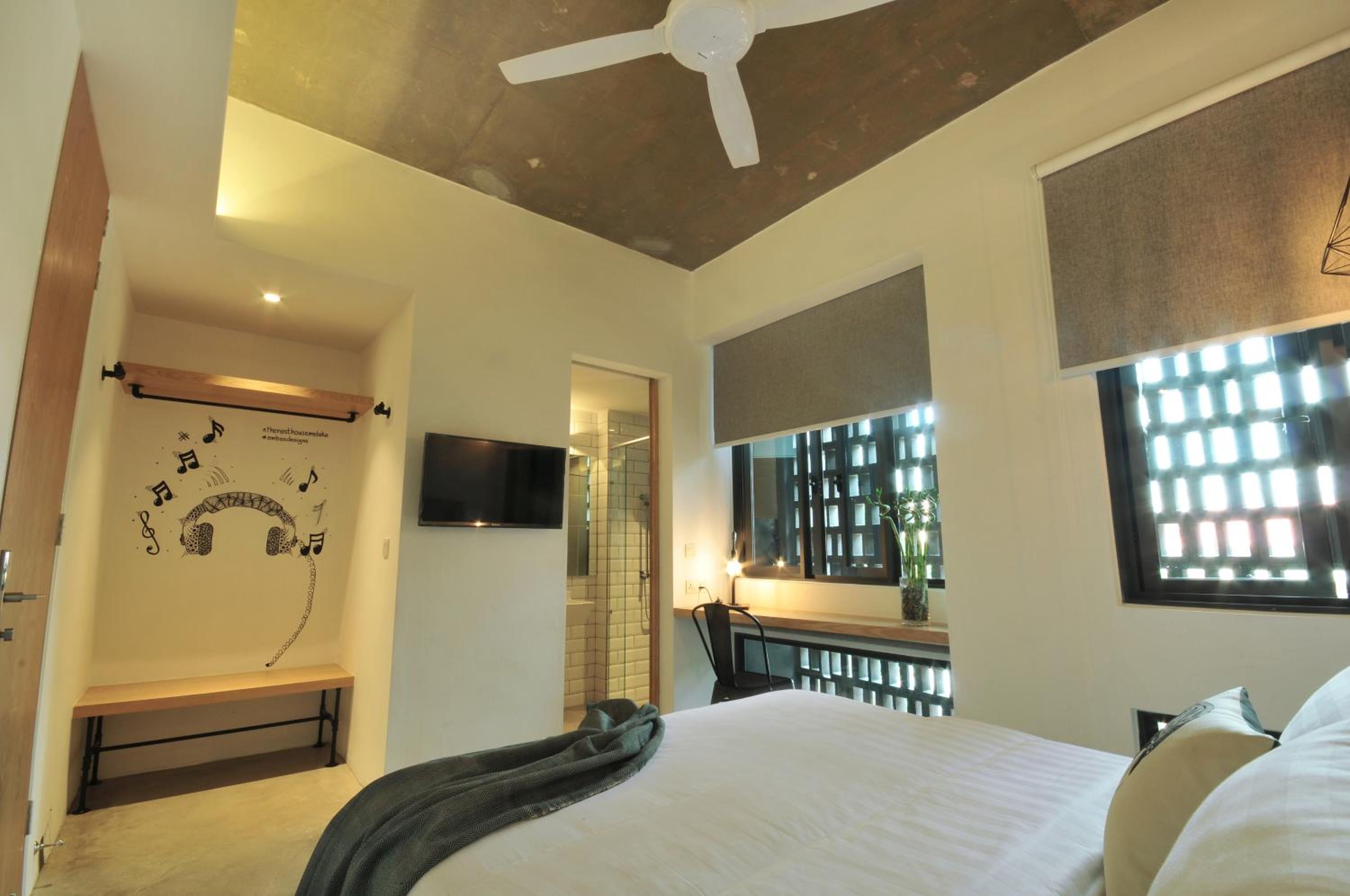 Standard Queen Room photo 3
