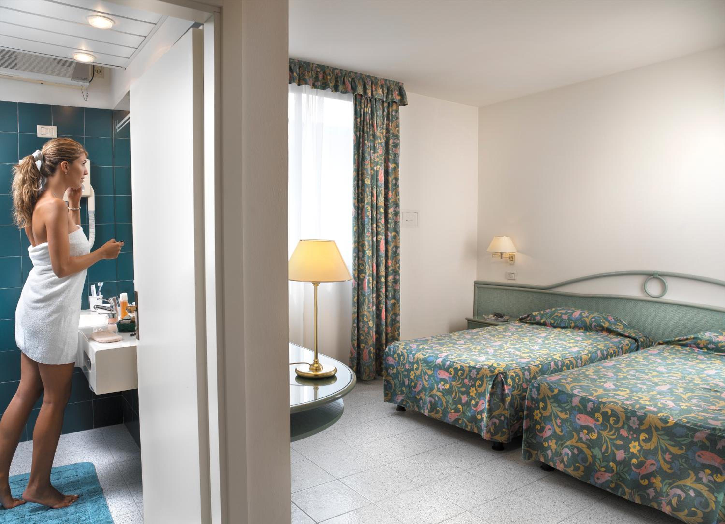 Double or Twin Room - Photo 2