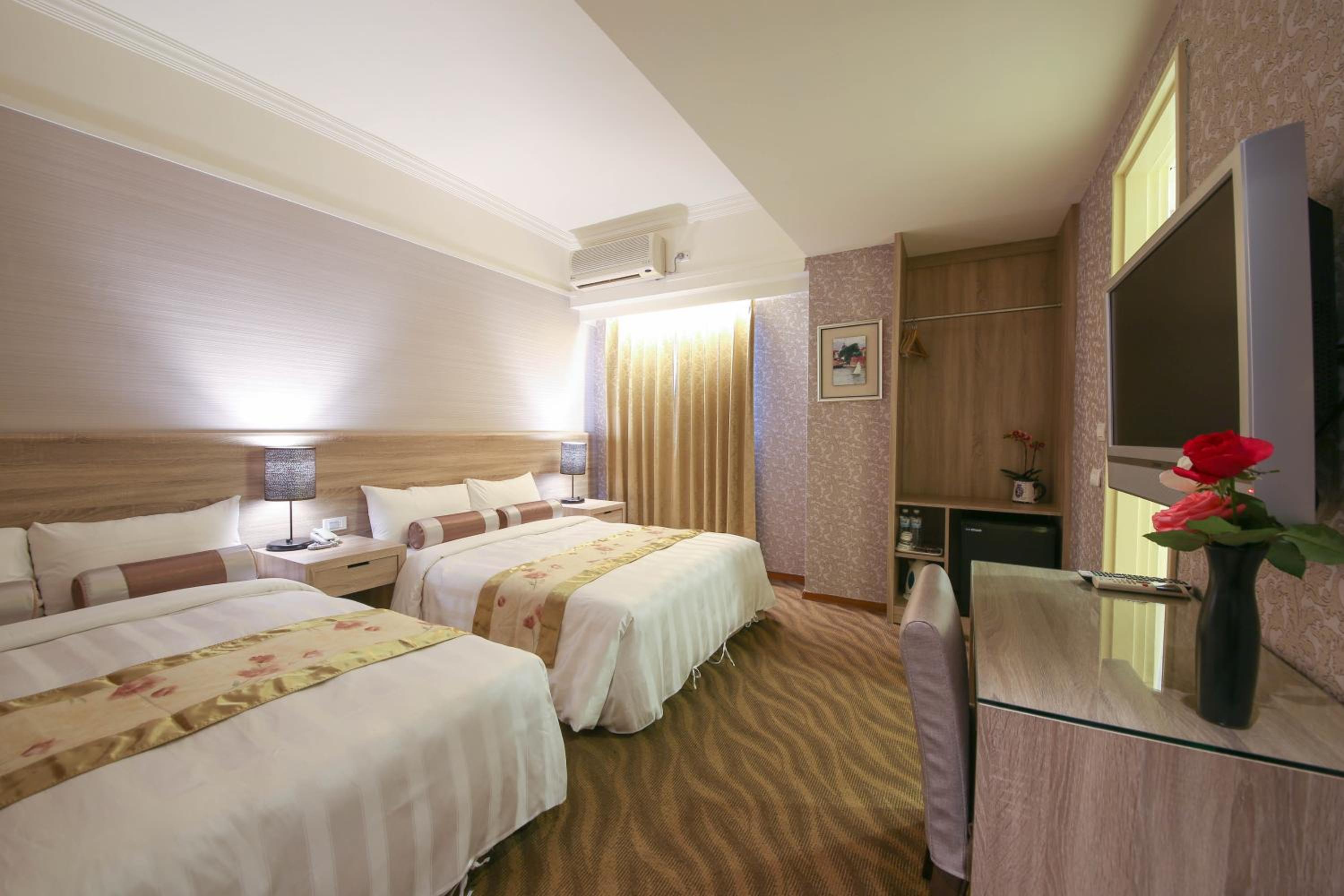 Quadruple Room photo 2