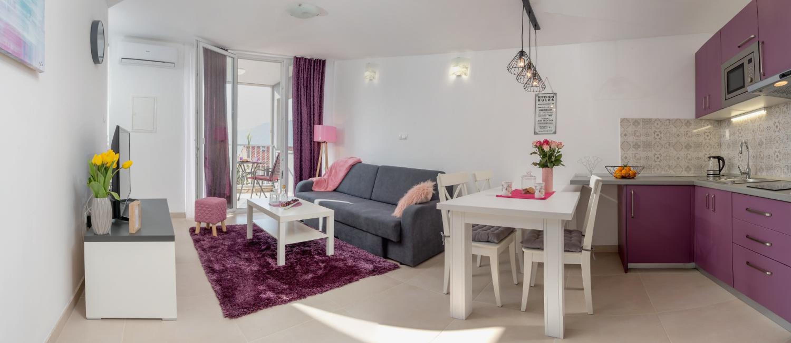 Apartment with Sea View photo 1