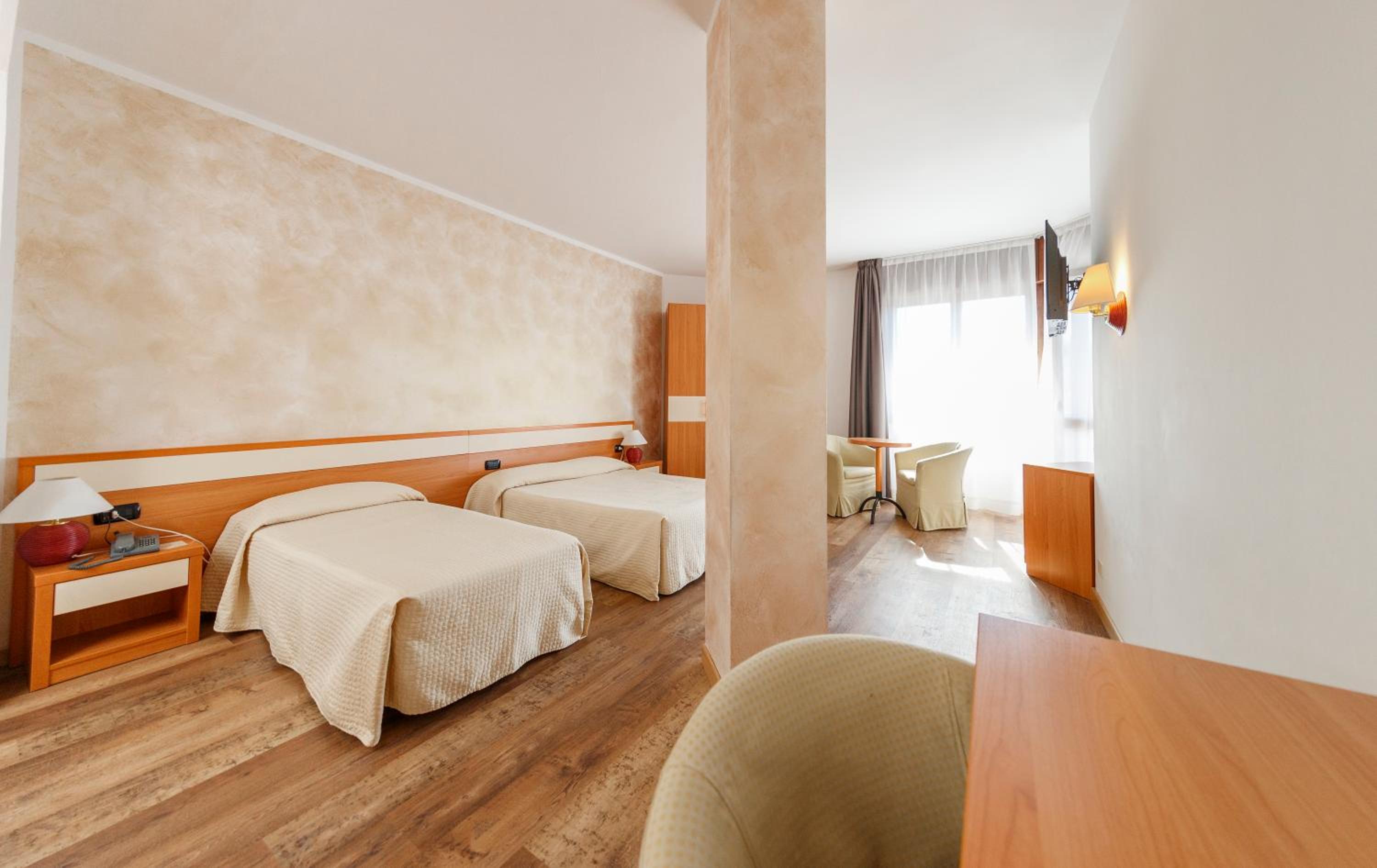 Classic Triple Room