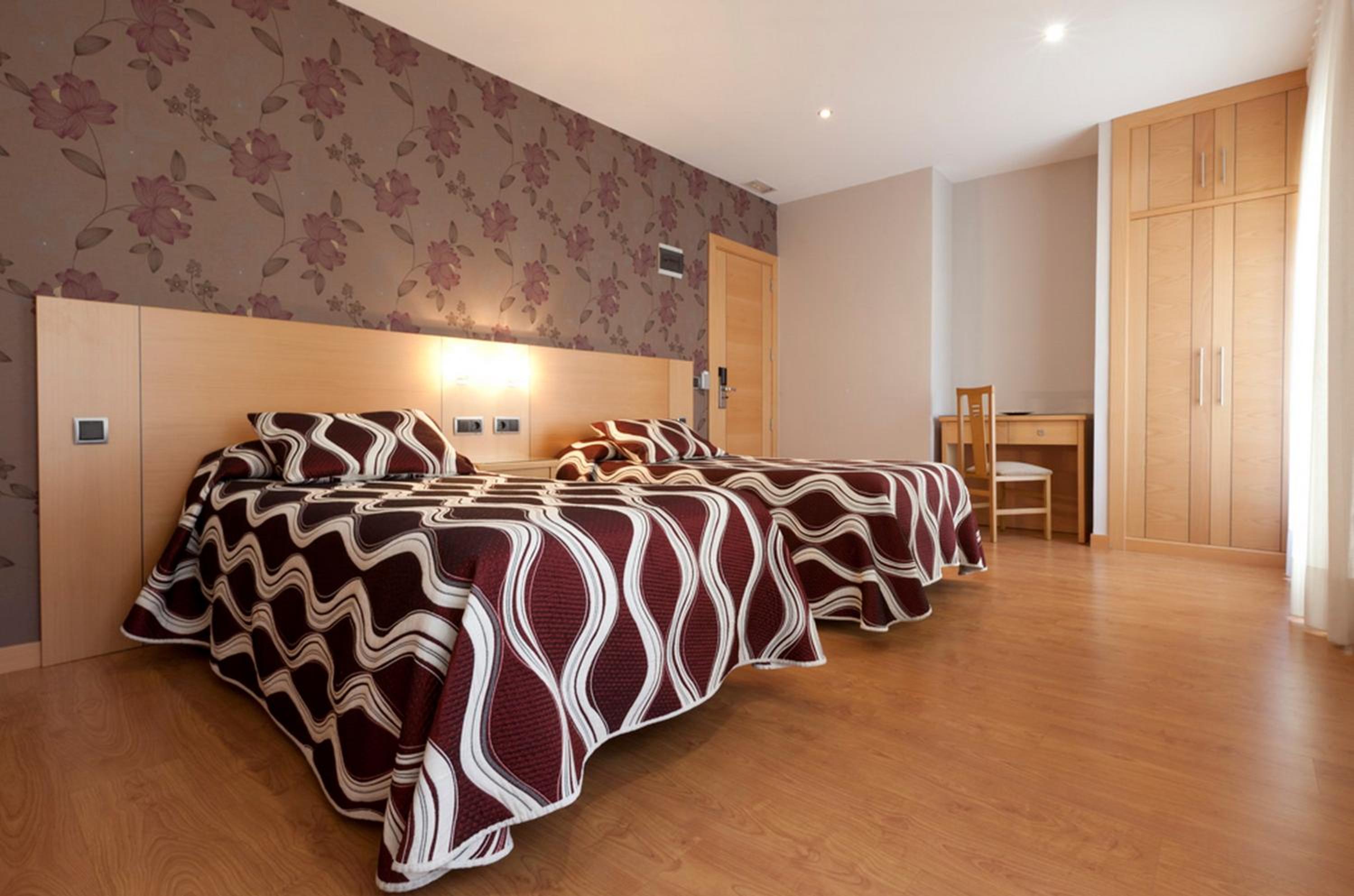 Habitación Doble con Cama Extra (3 Adultos)