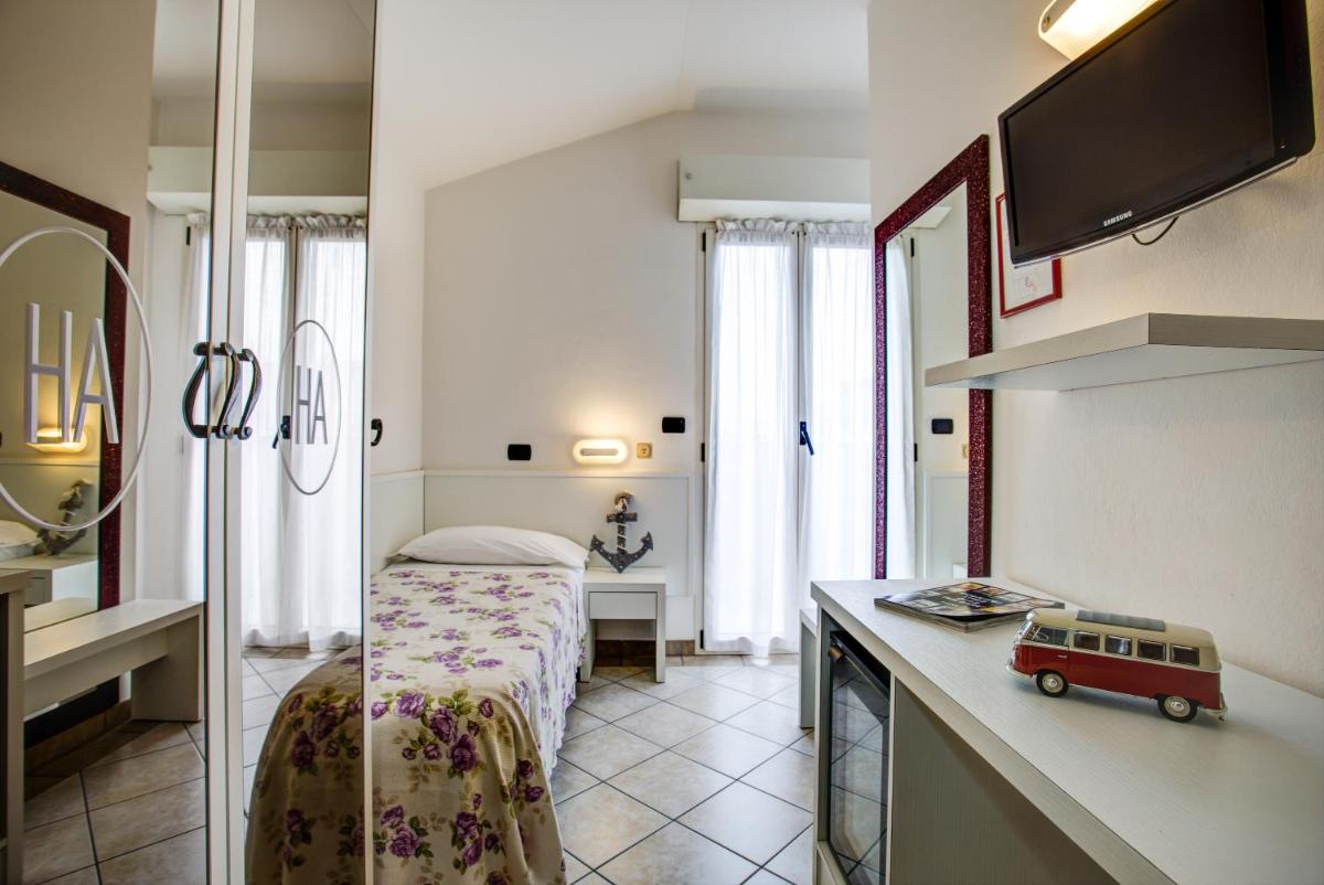 Standard Single Room photo 1