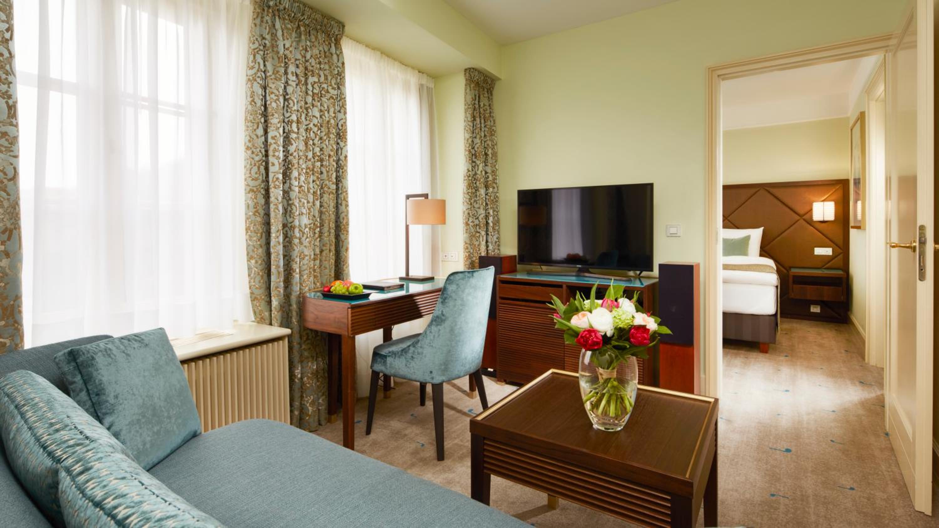 Junior Suite King photo 3