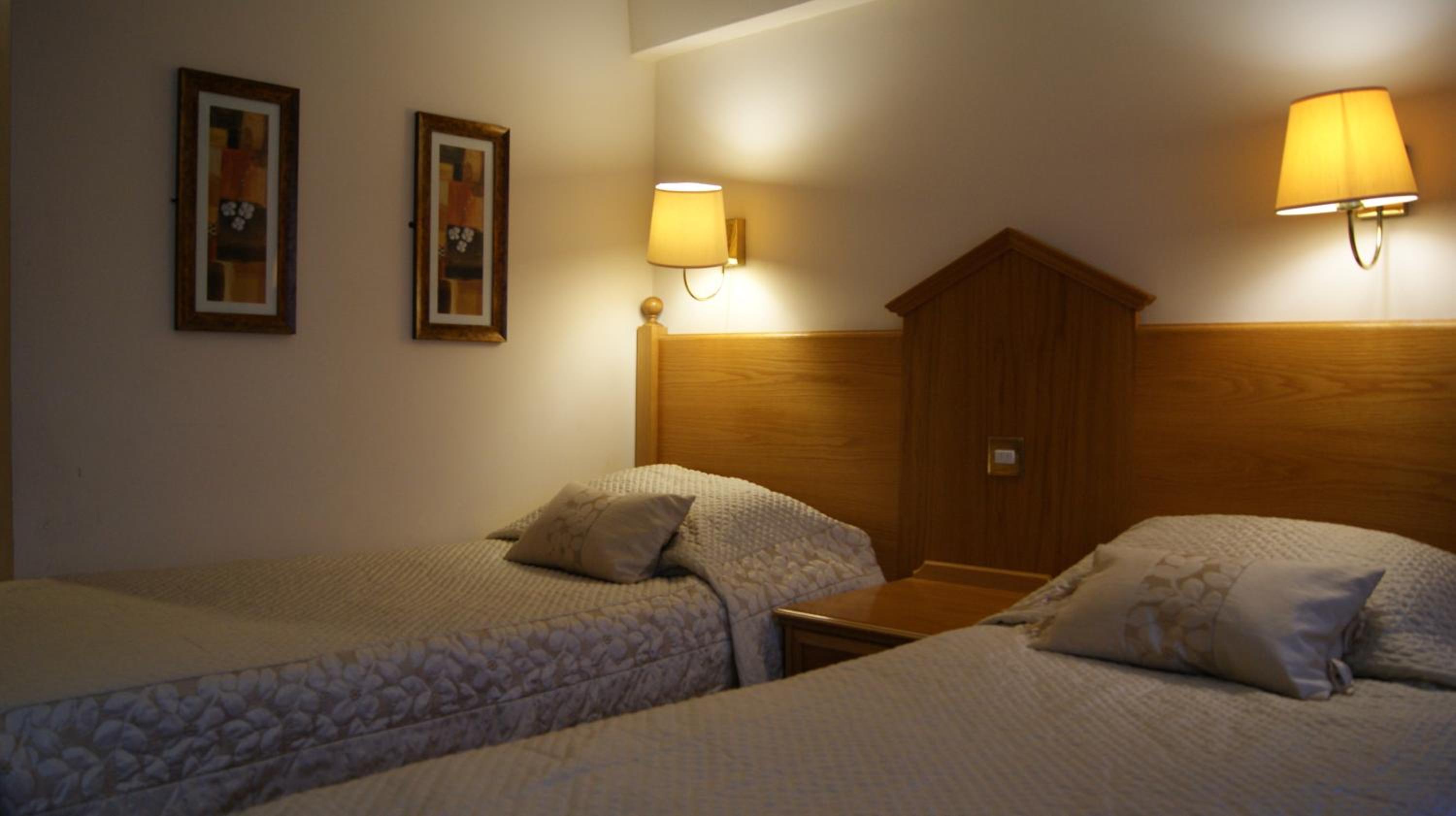 Twin Room photo 2